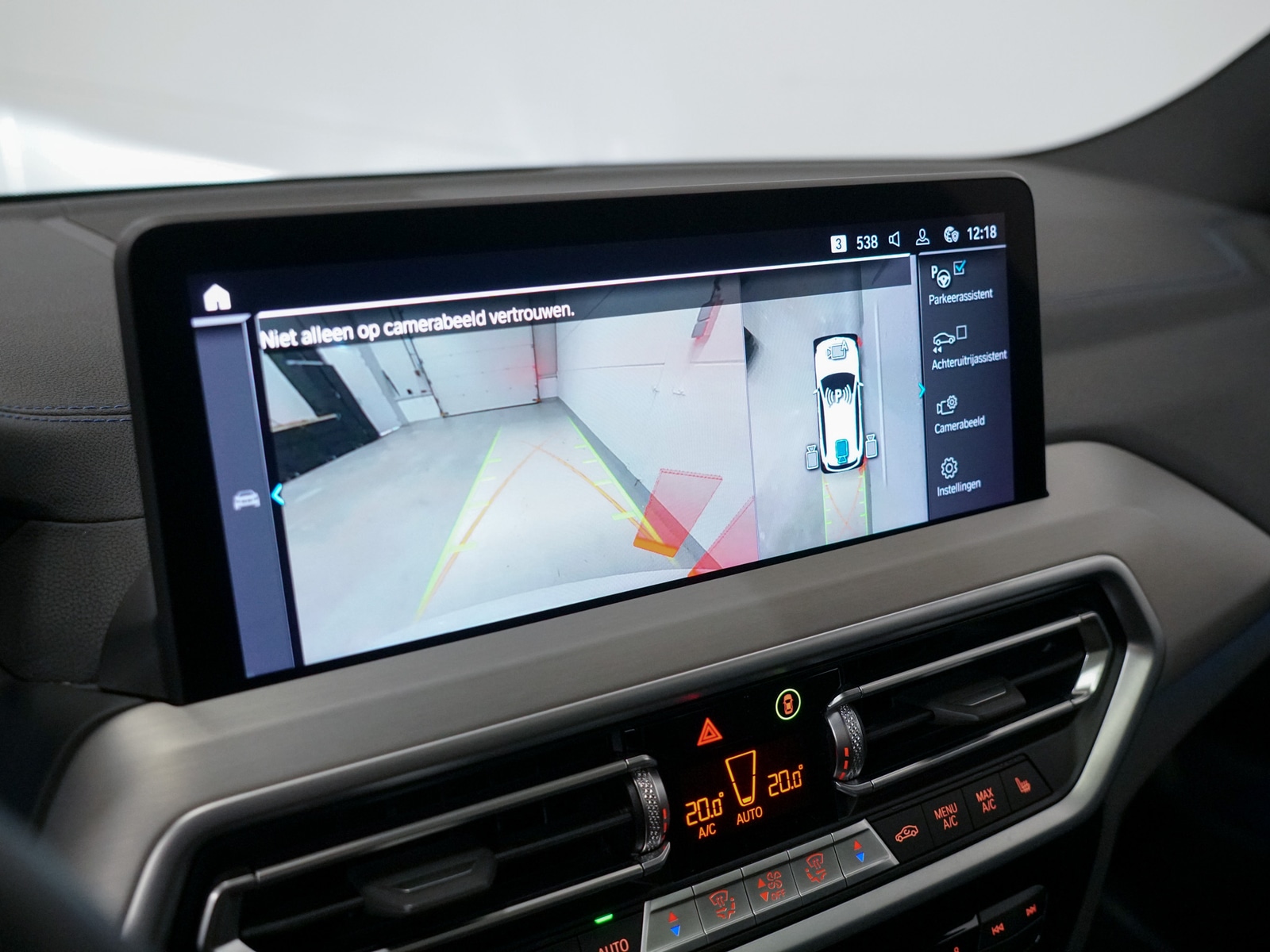 Foto van BMW Ix3