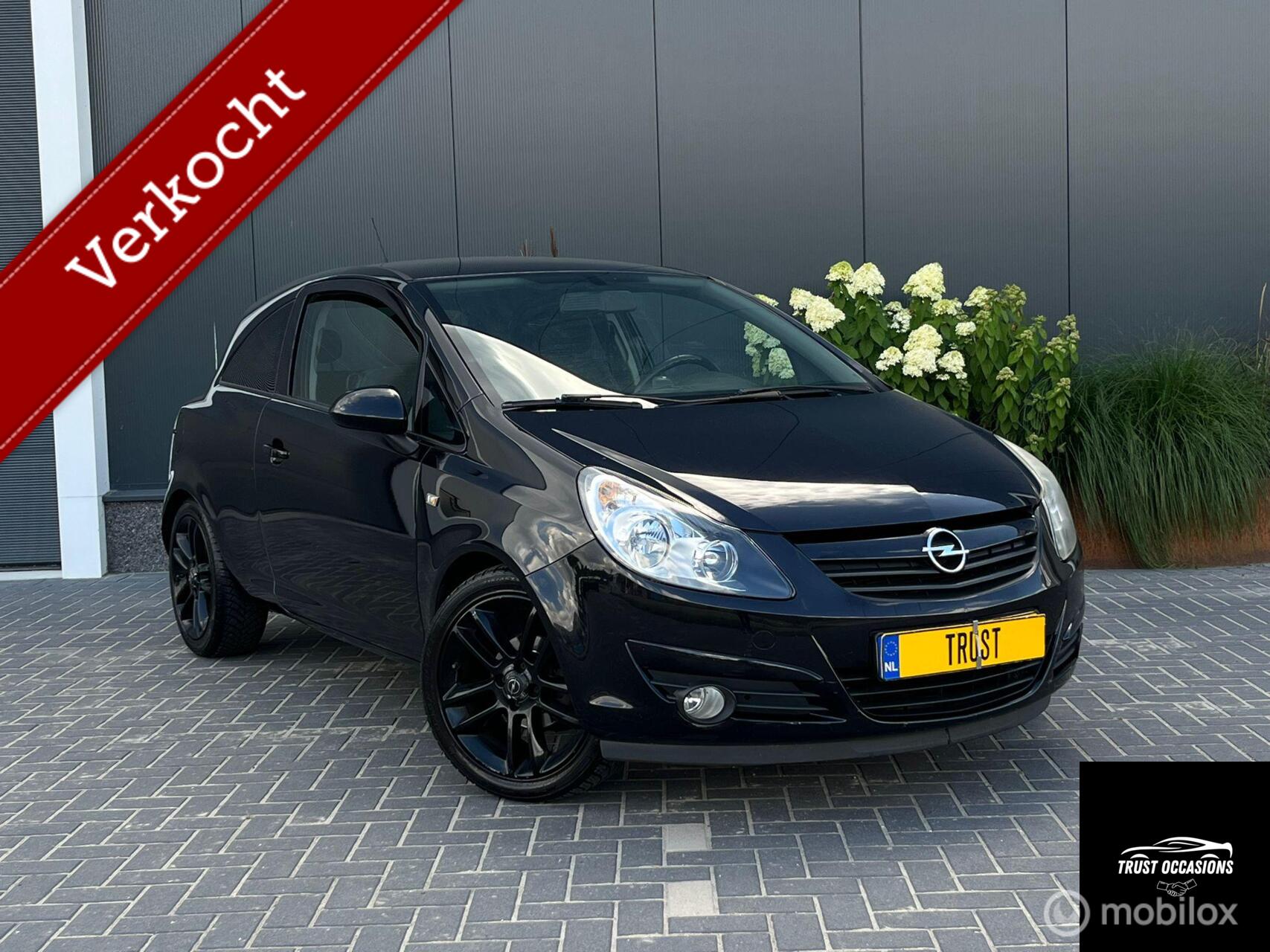 Opel Corsa OPC 1.4 APK AIRCO SENSOREN SPORT BLACK ON BLACK 2010 - voorkant