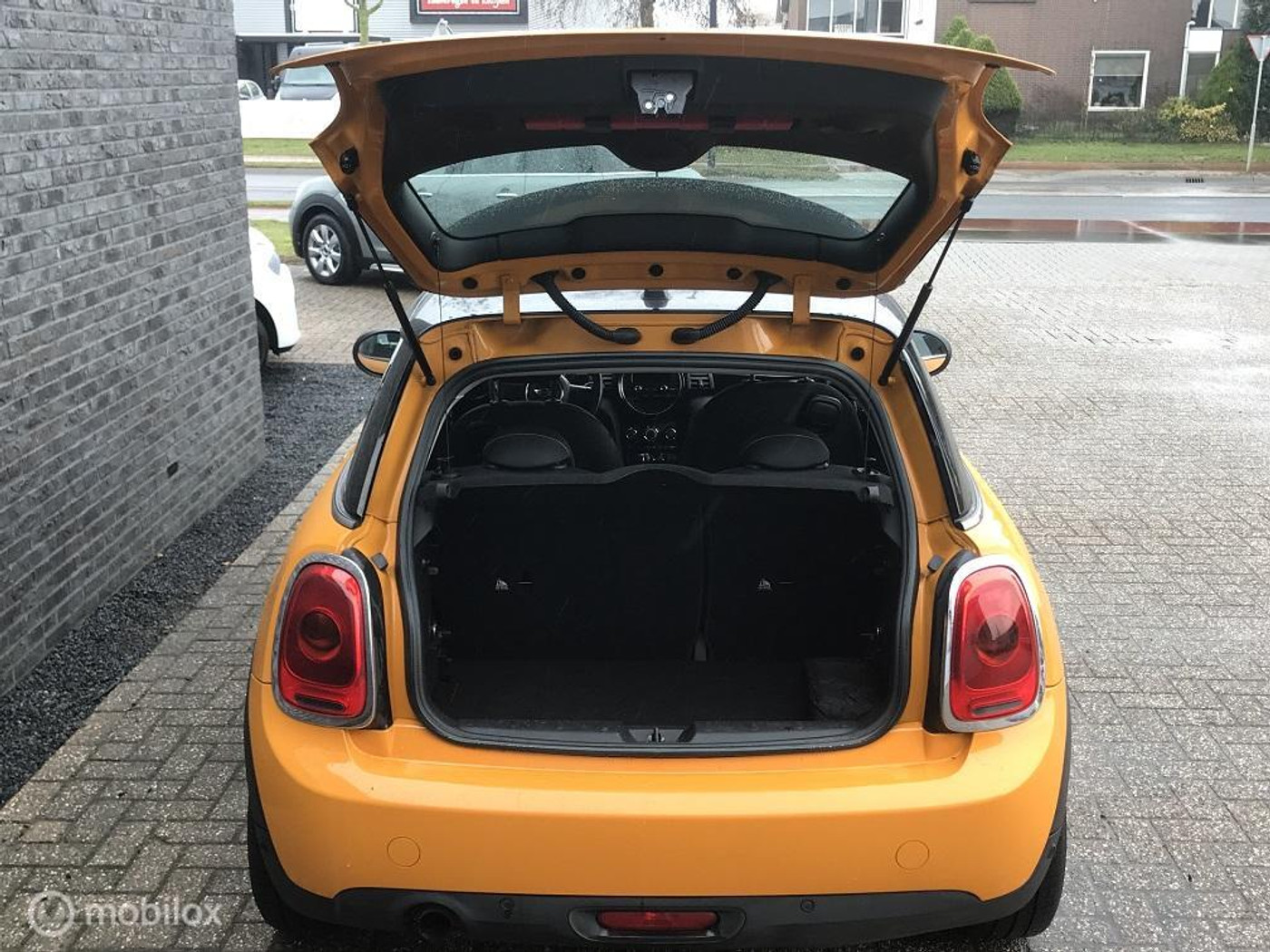 Foto van Mini One