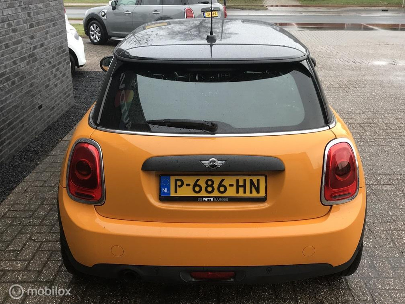 Foto van Mini One