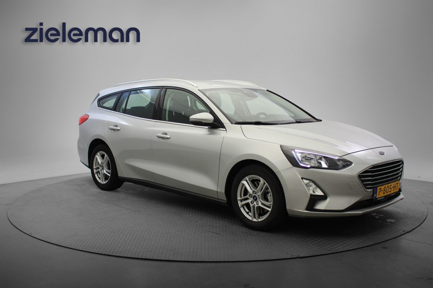 Ford Focus Wagon 1.0 EcoBoost Hybrid Edition Business - Carplay, Camera 2022 - voorkant
