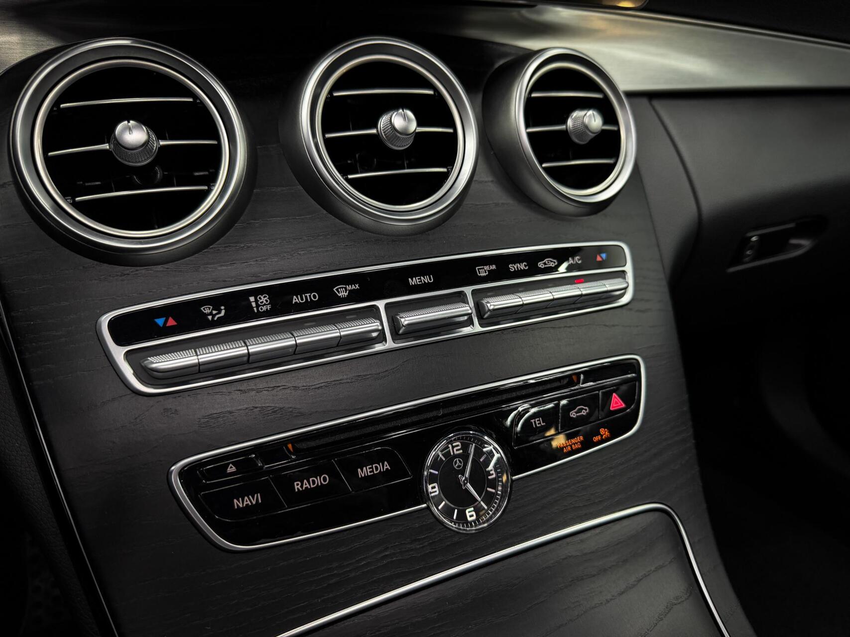 Foto van Mercedes-Benz C 200