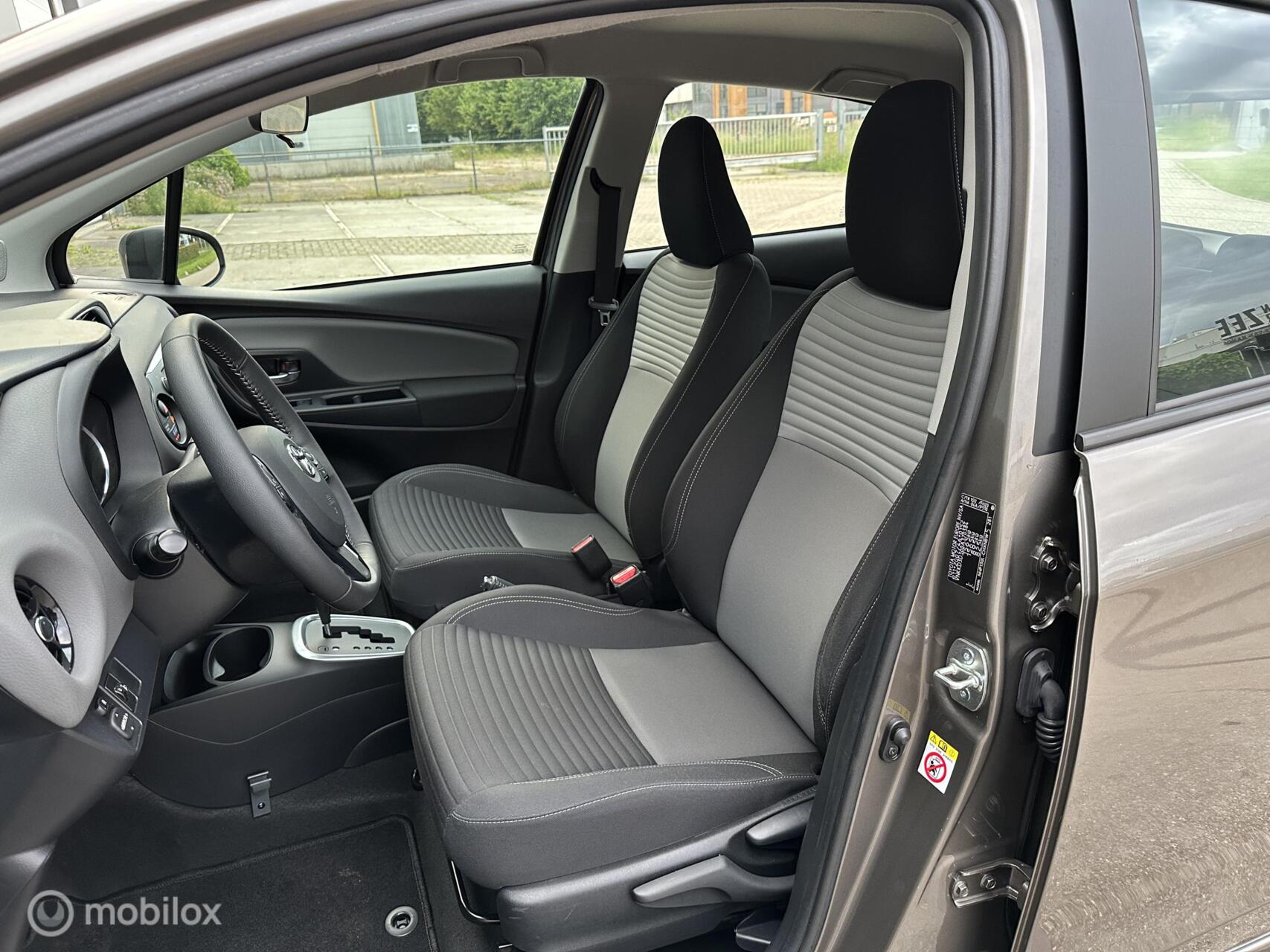 Foto van Toyota Toyota Yaris Hybrid