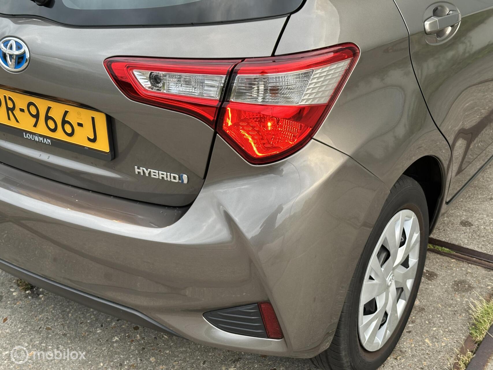 Foto van Toyota Toyota Yaris Hybrid