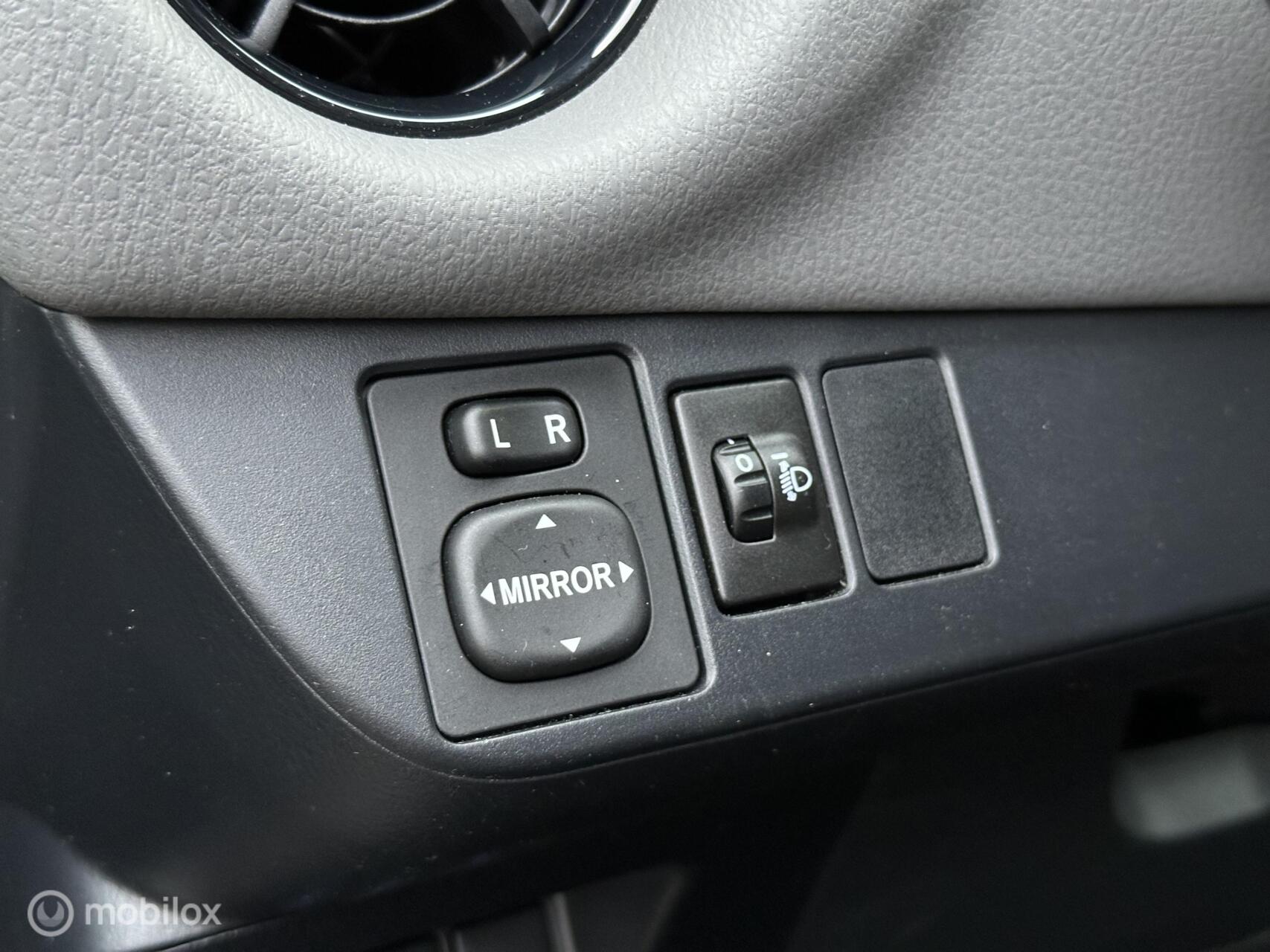 Foto van Toyota Toyota Yaris Hybrid