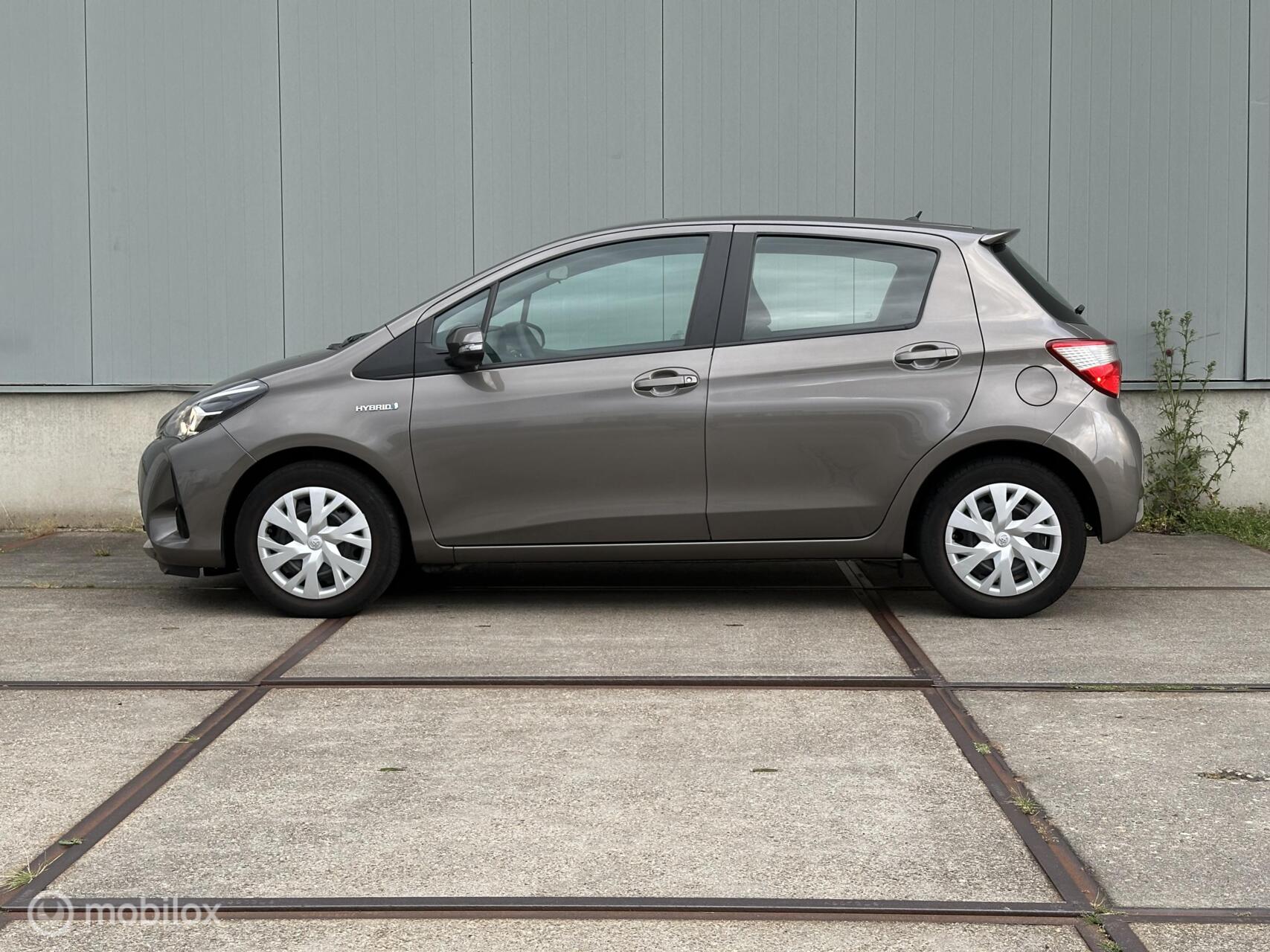 Foto van Toyota Toyota Yaris Hybrid
