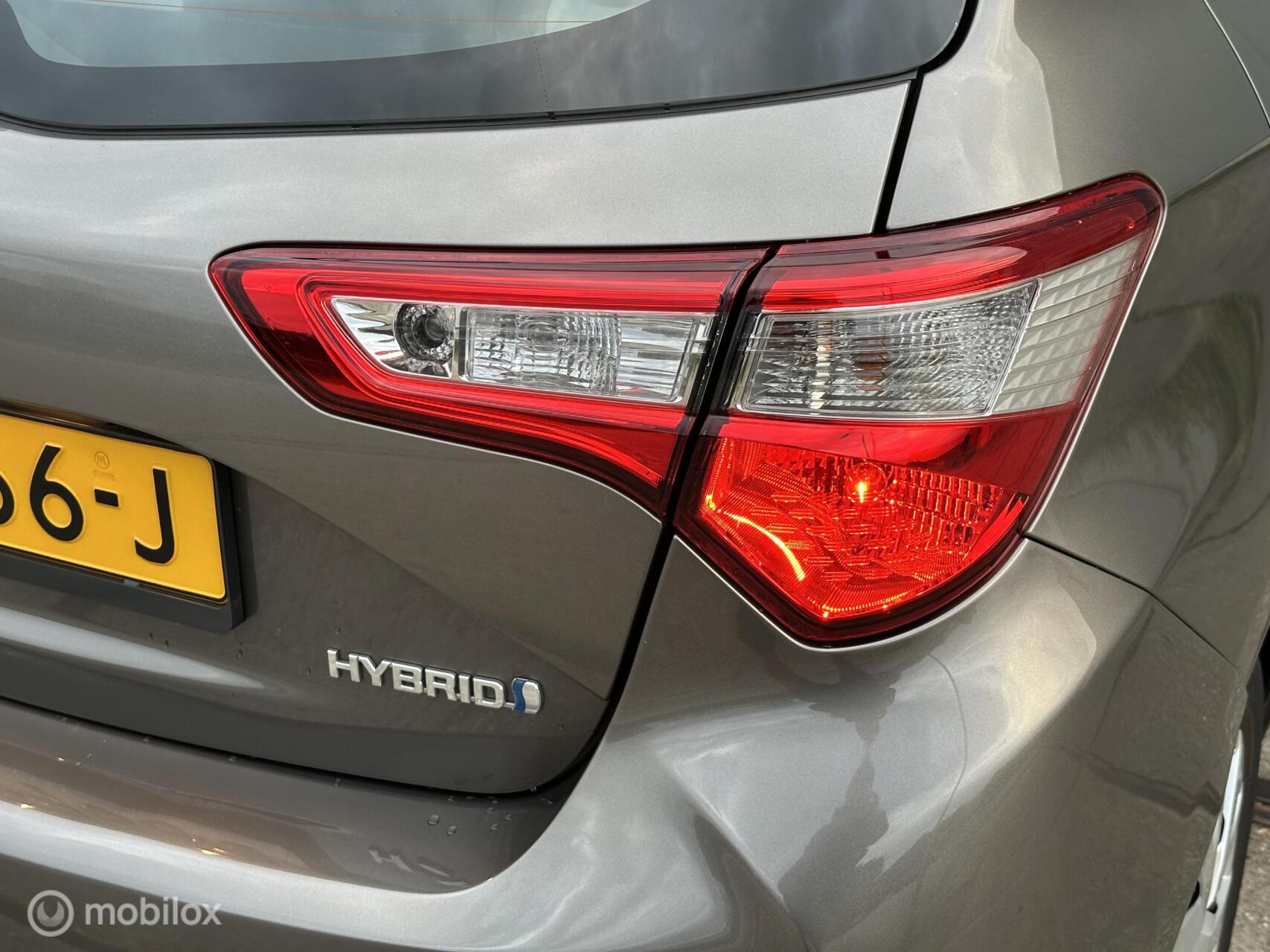 Foto van Toyota Toyota Yaris Hybrid