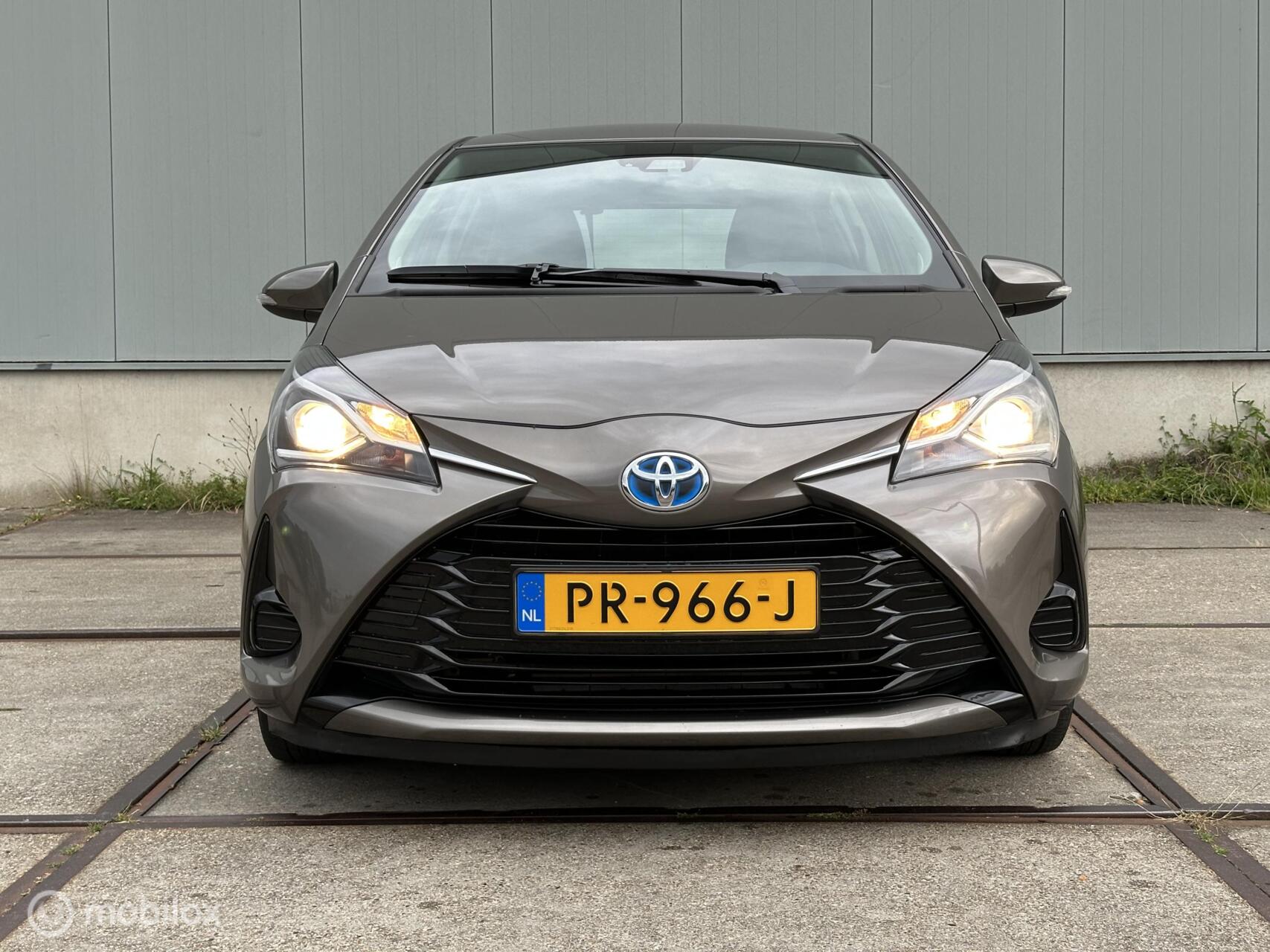 Foto van Toyota Toyota Yaris Hybrid
