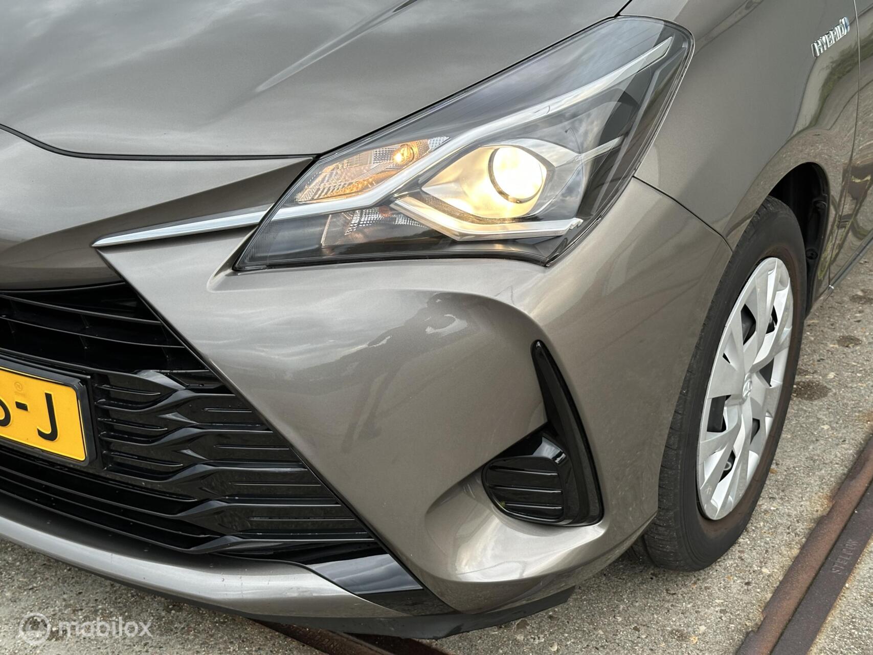 Foto van Toyota Toyota Yaris Hybrid