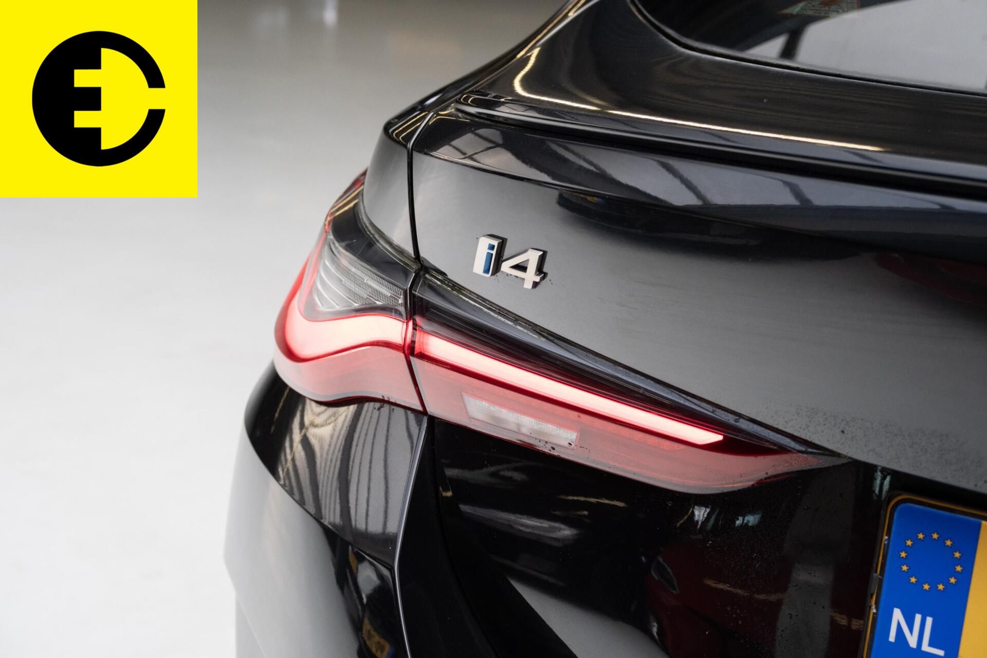 Foto van BMW I4 M50