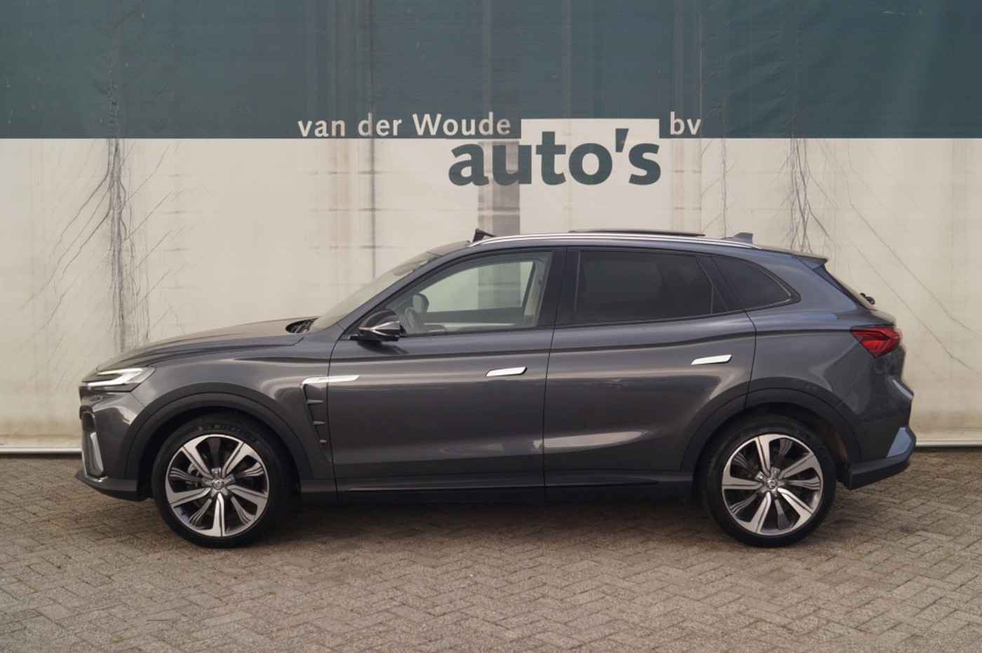 MG MG Marvel R Electric Luxury 70 kWh -SOH92%-PANO-LEER-TREKHAAK- 2022 - voorkant
