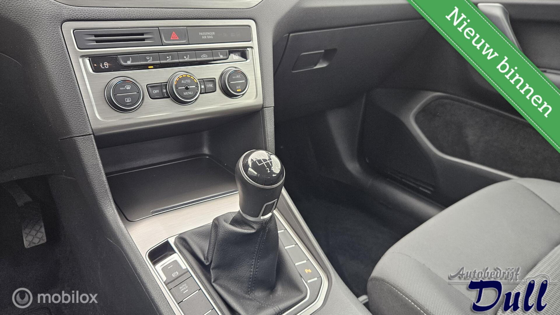 Foto van Volkswagen Golf Sportsvan