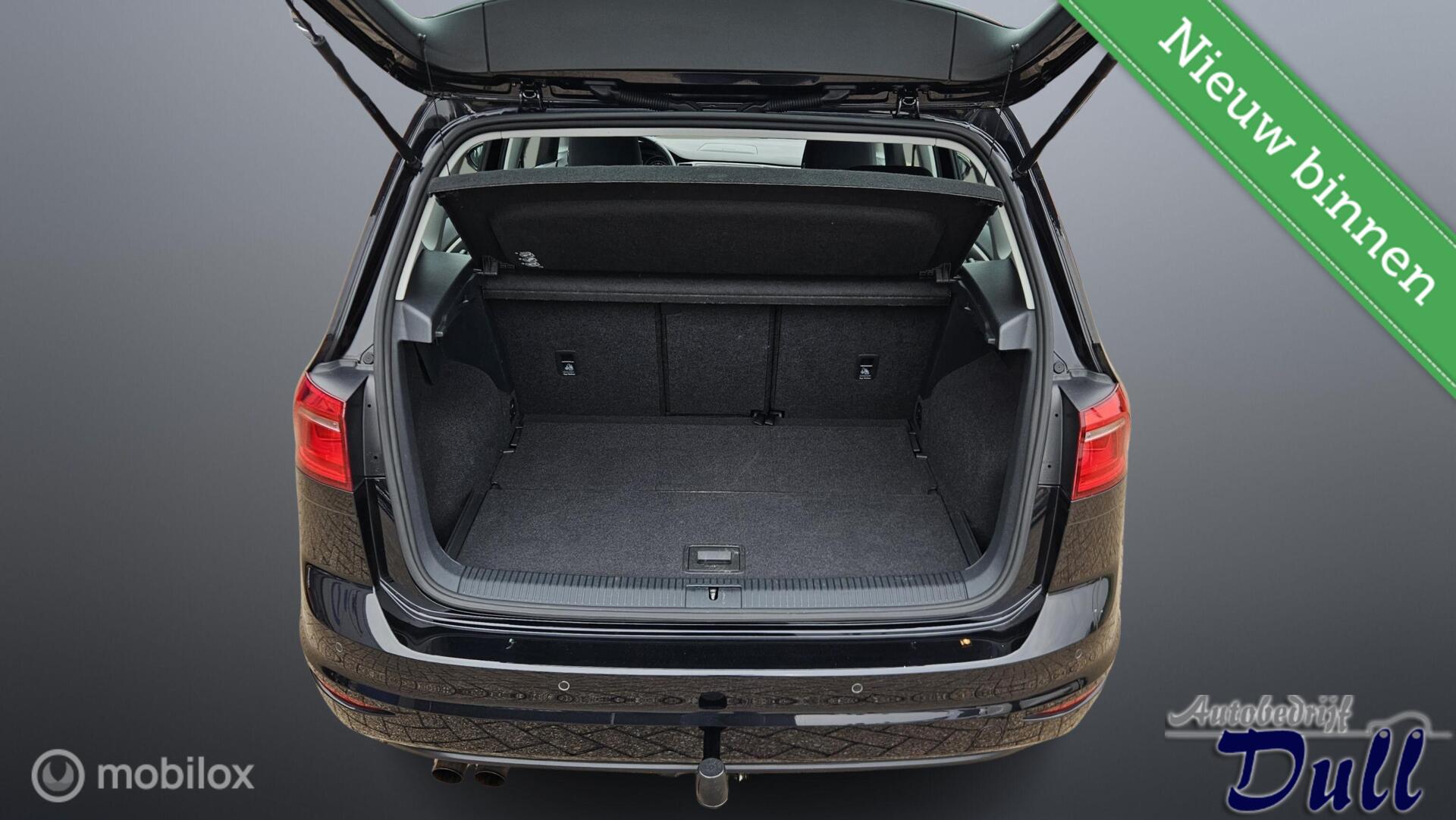 Foto van Volkswagen Golf Sportsvan