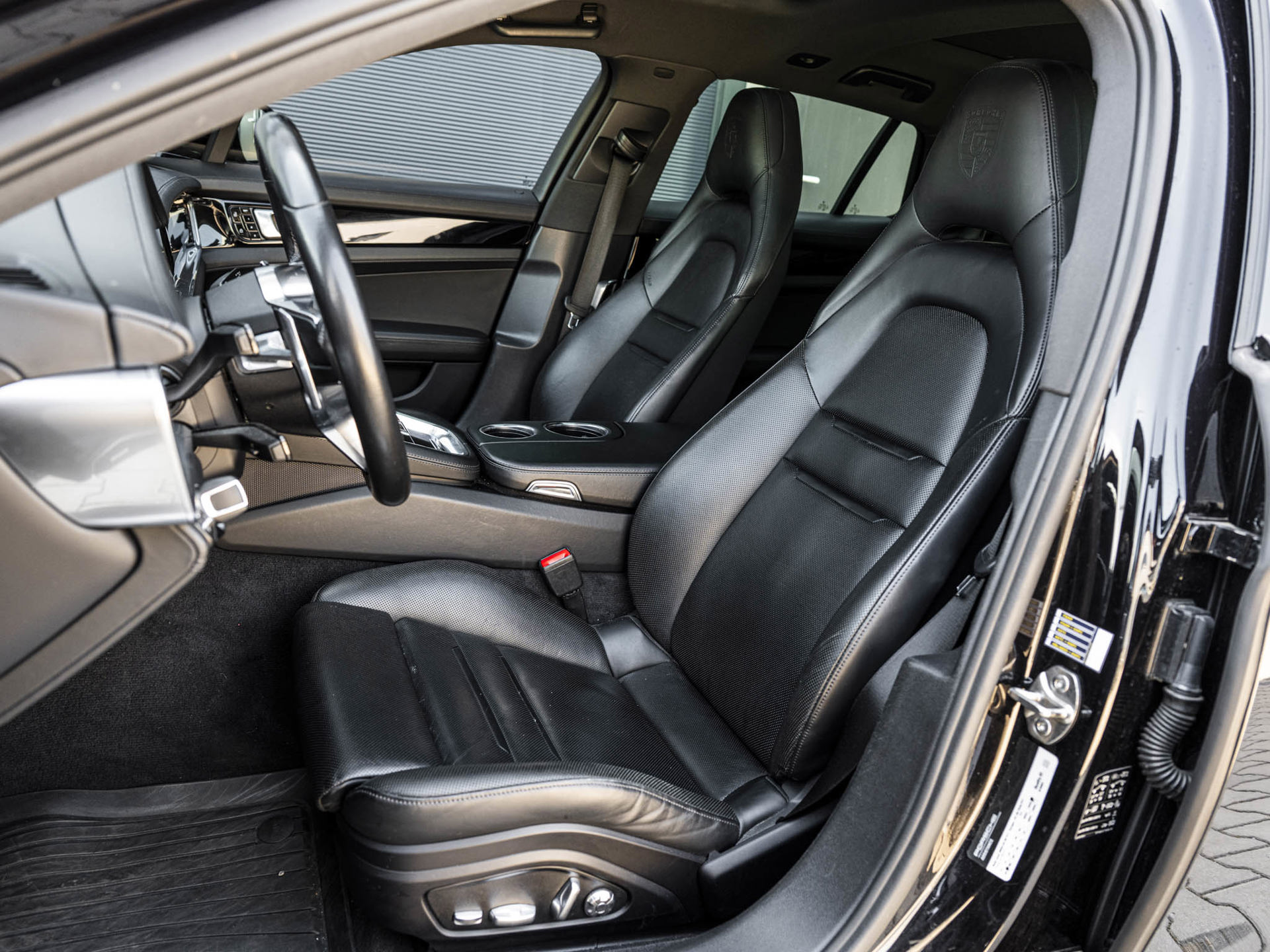Foto van Porsche Panamera 4