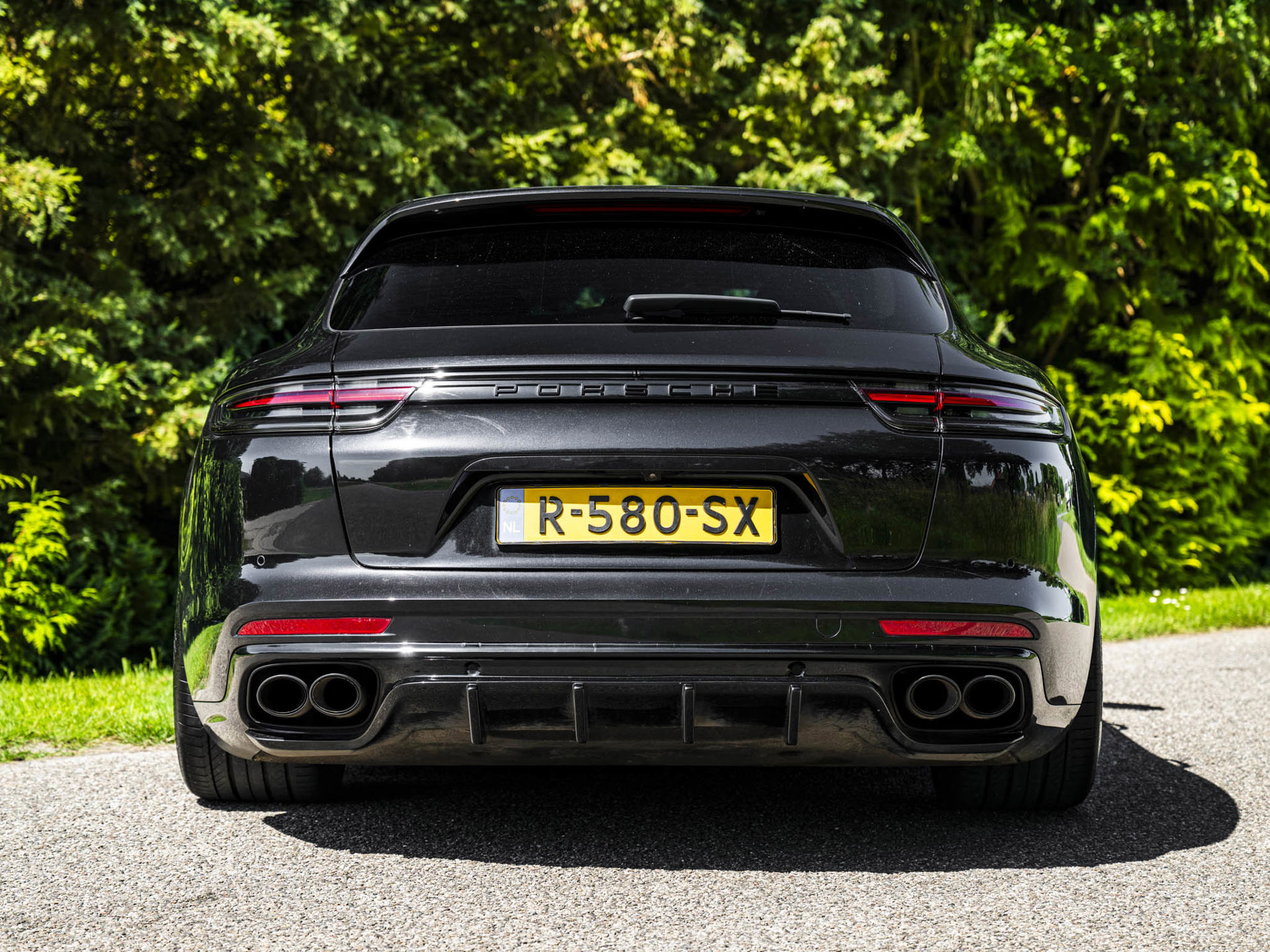 Foto van Porsche Panamera 4
