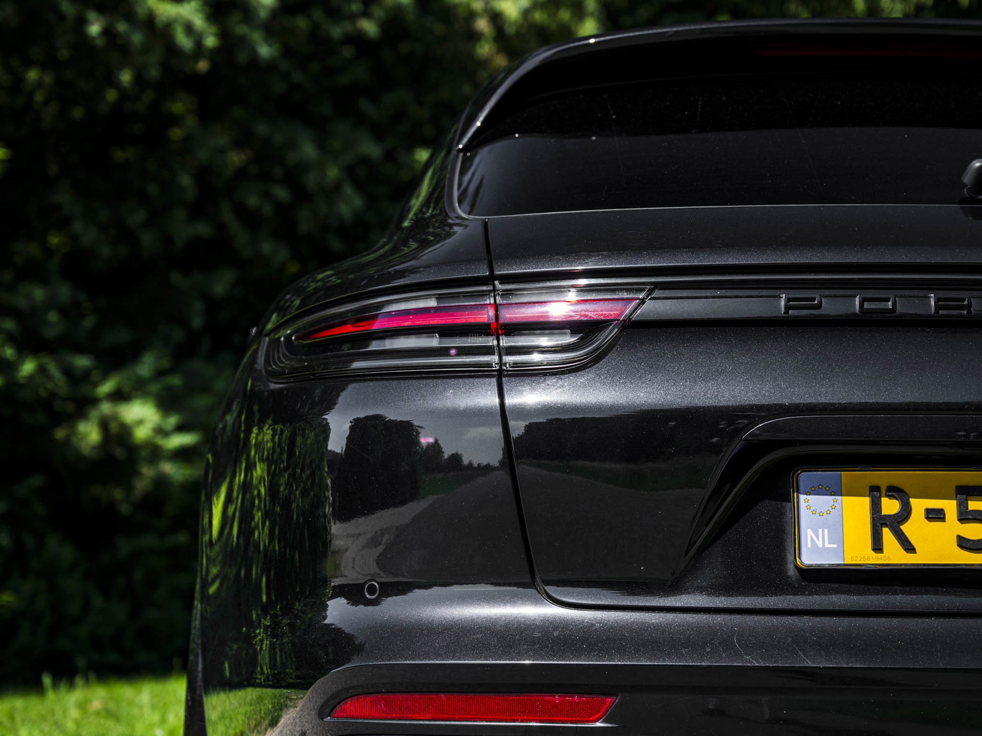 Foto van Porsche Panamera 4