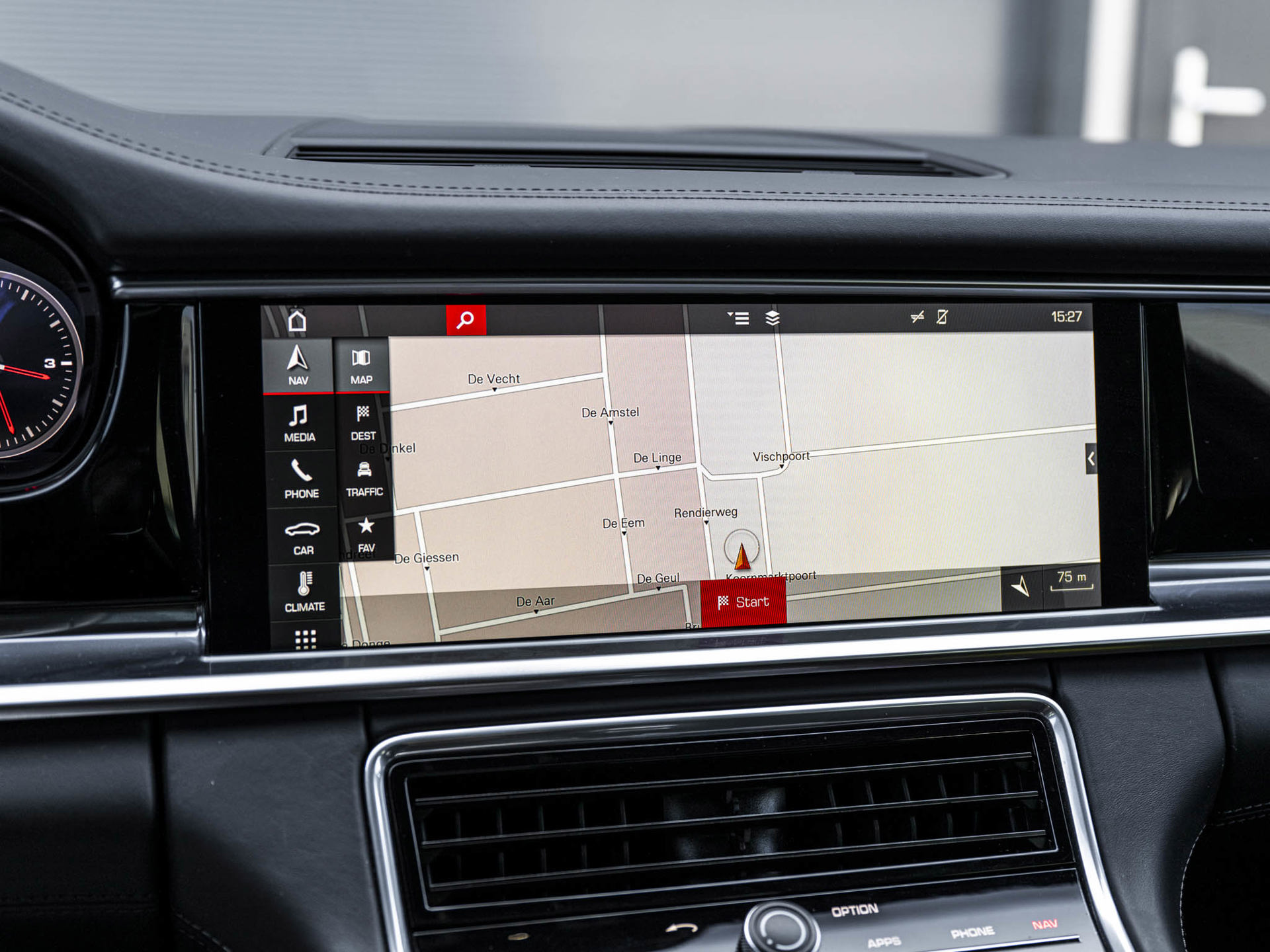 Foto van Porsche Panamera 4