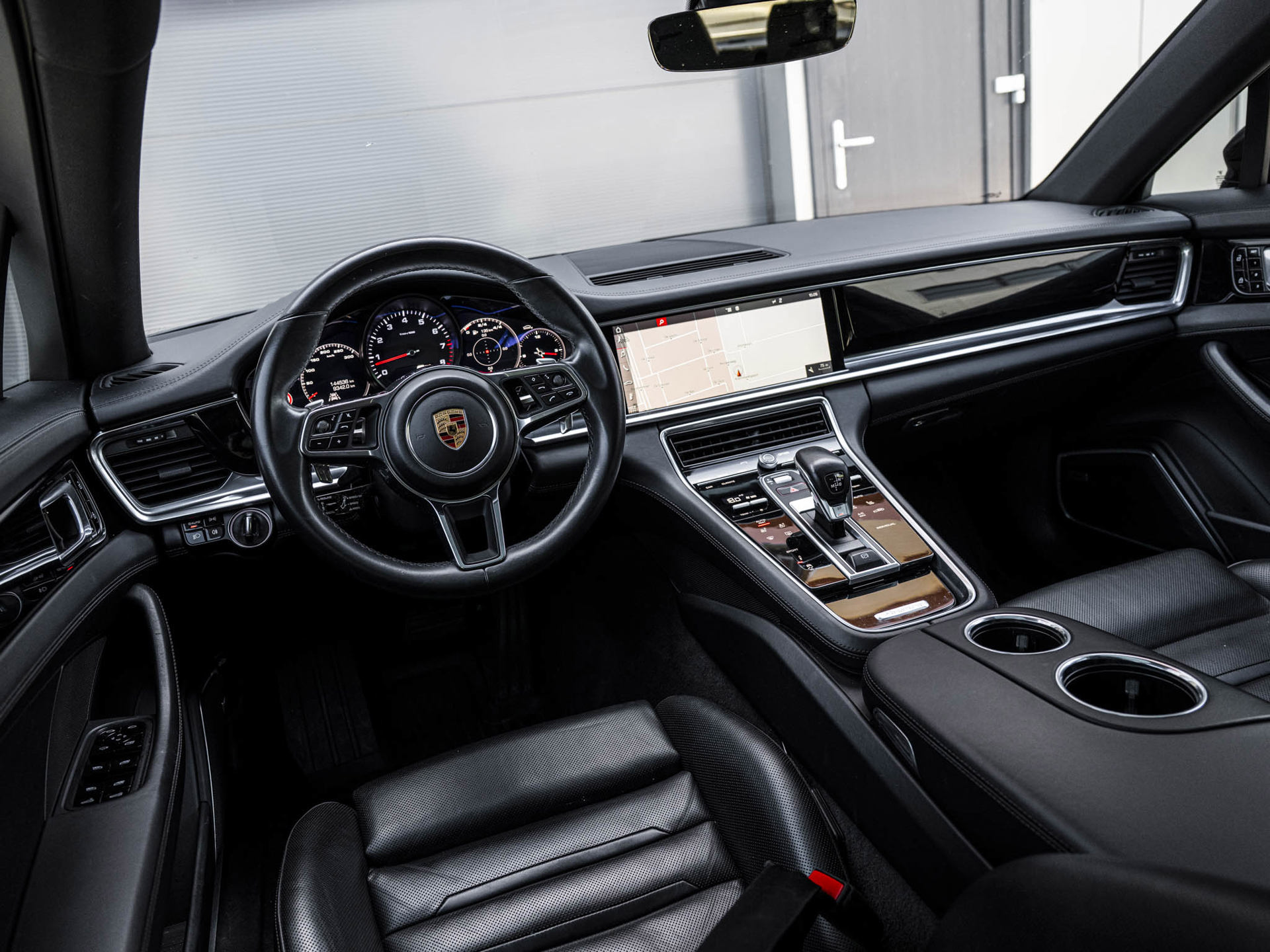 Foto van Porsche Panamera 4