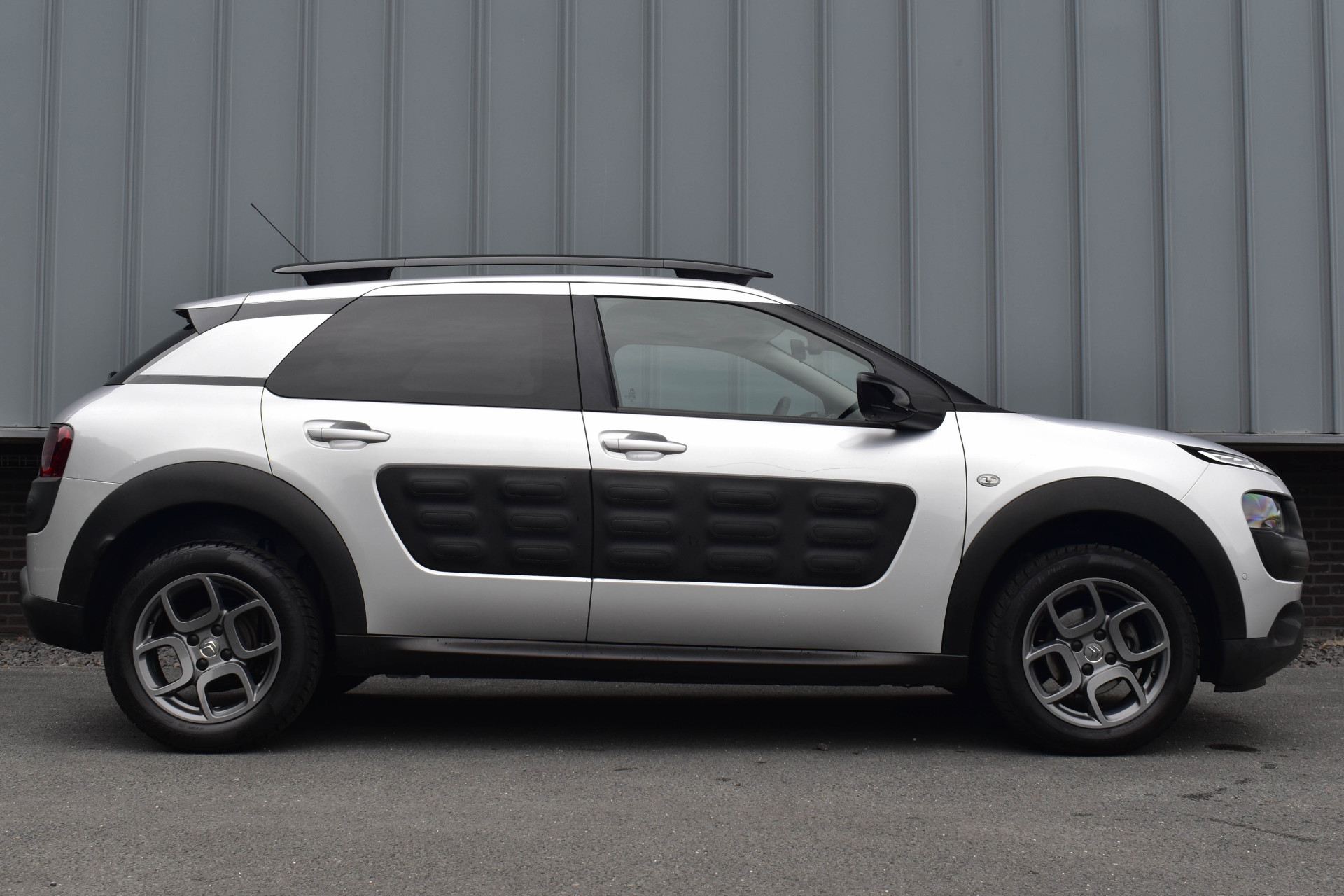 Foto van Citroen C4 Cactus