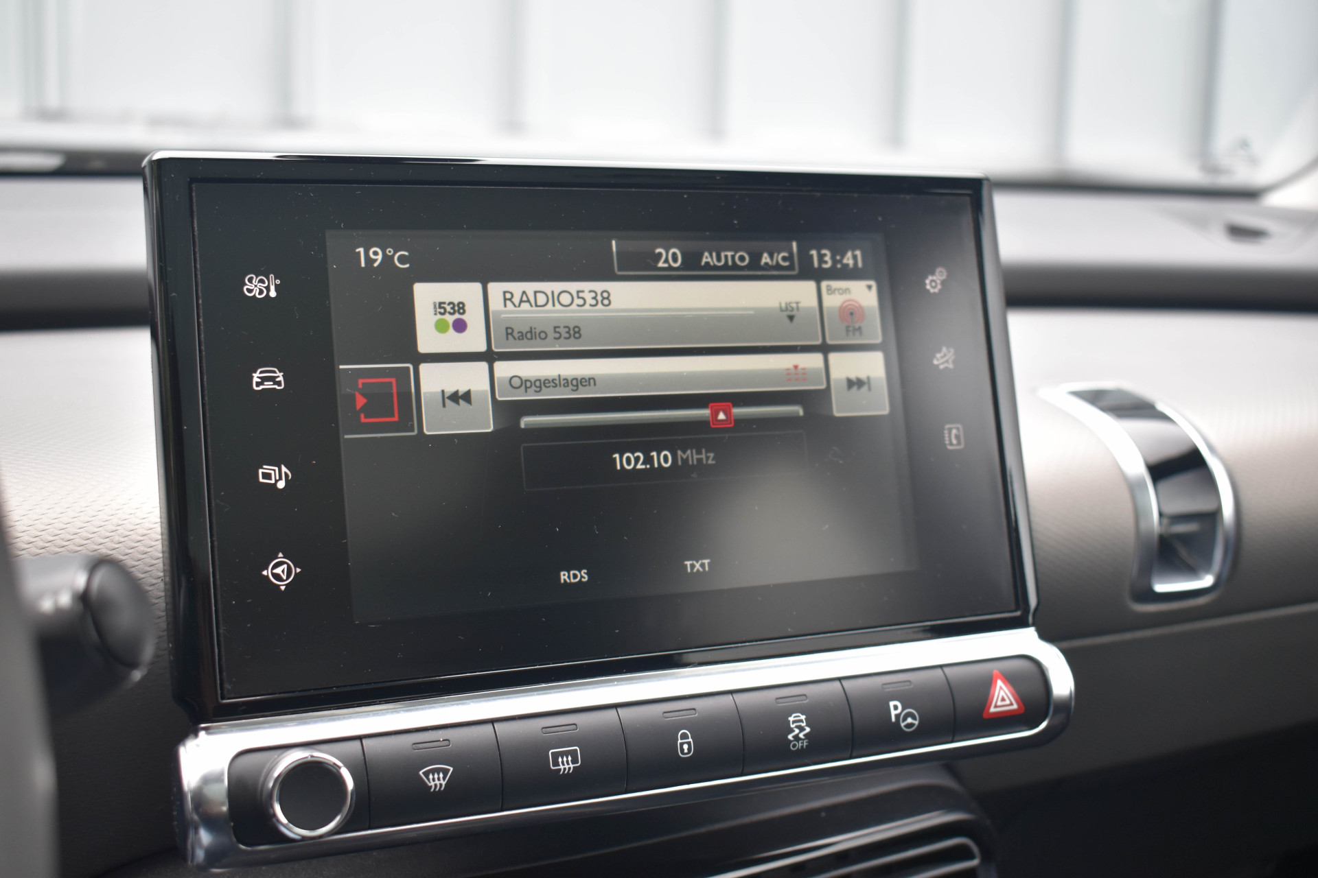 Foto van Citroen C4 Cactus