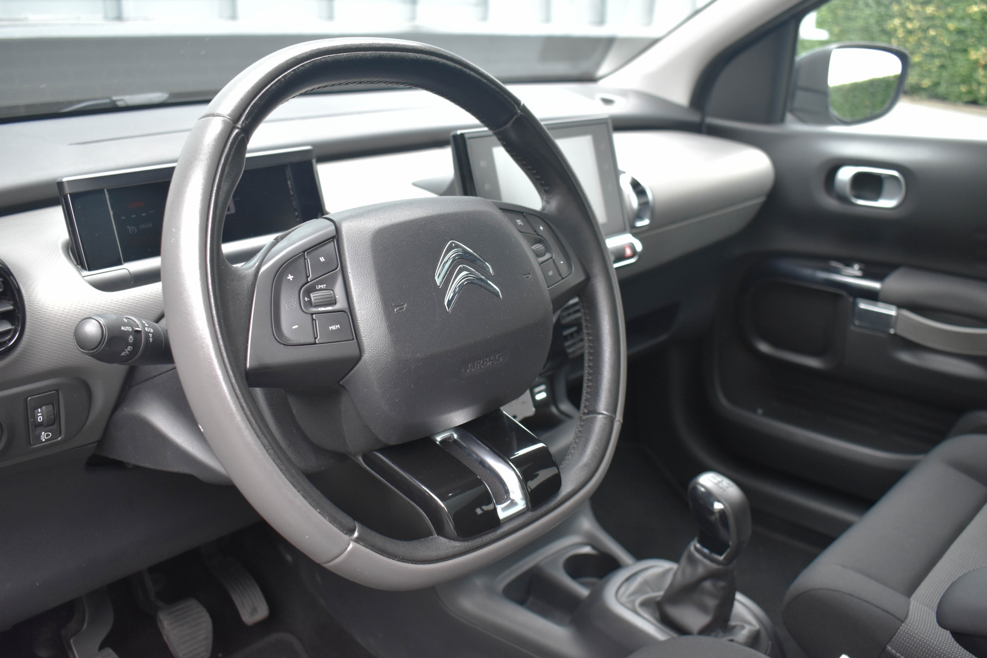 Foto van Citroen C4 Cactus