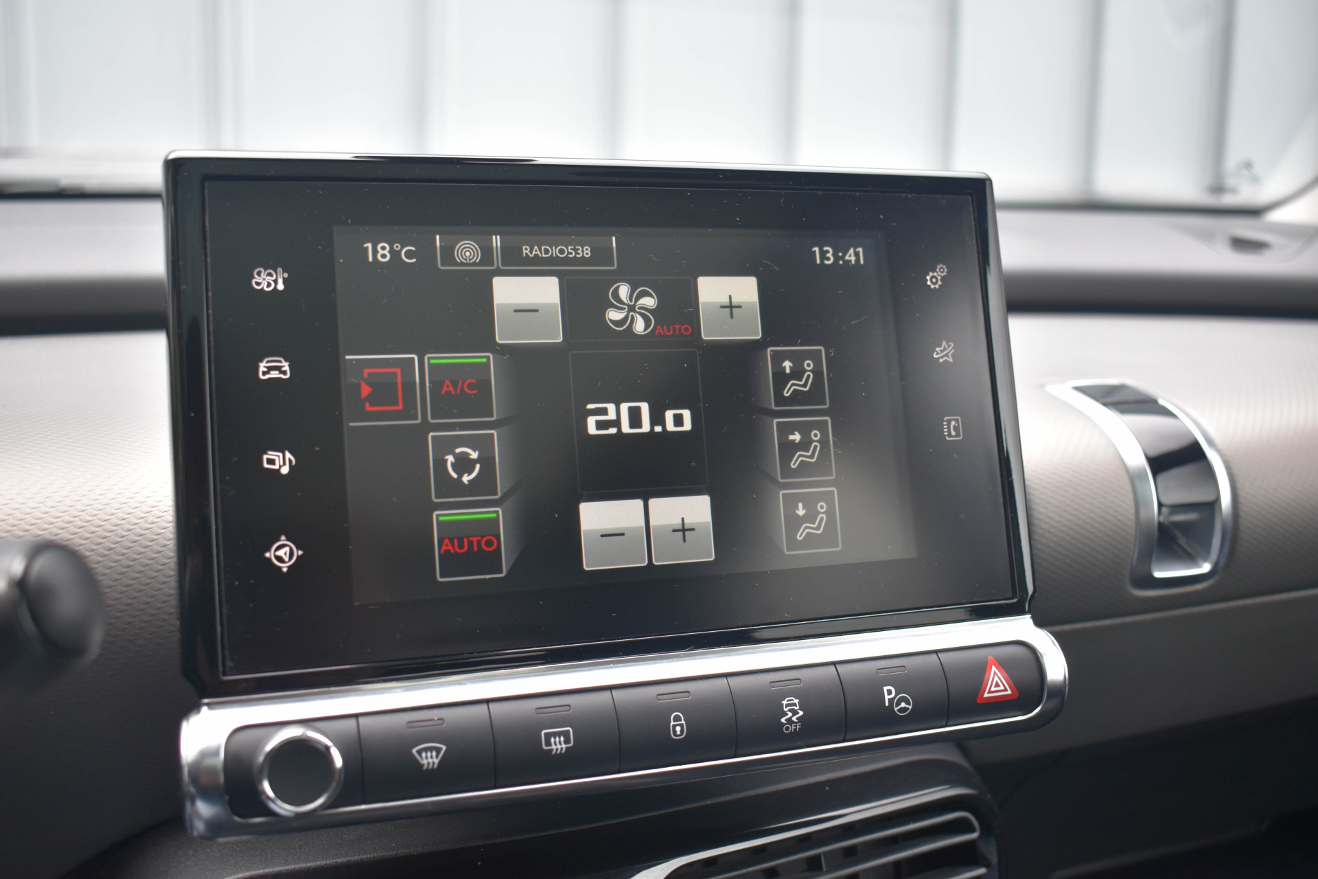 Foto van Citroen C4 Cactus