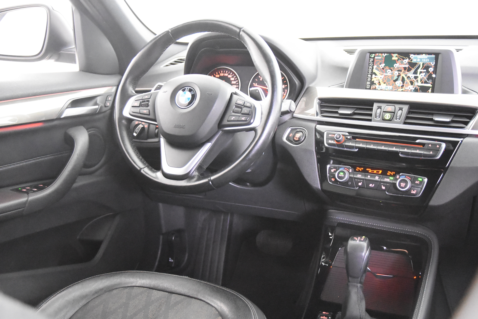 Foto van BMW X1 Xdrive20i
