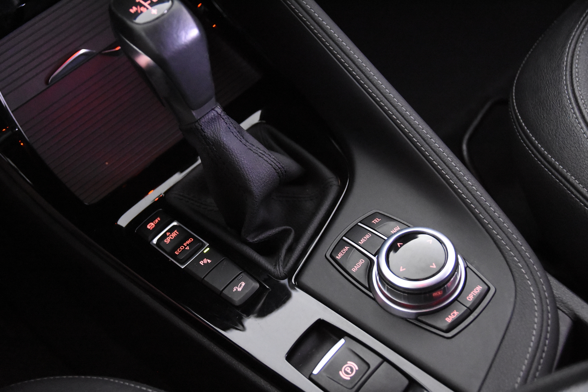 Foto van BMW X1 Xdrive20i