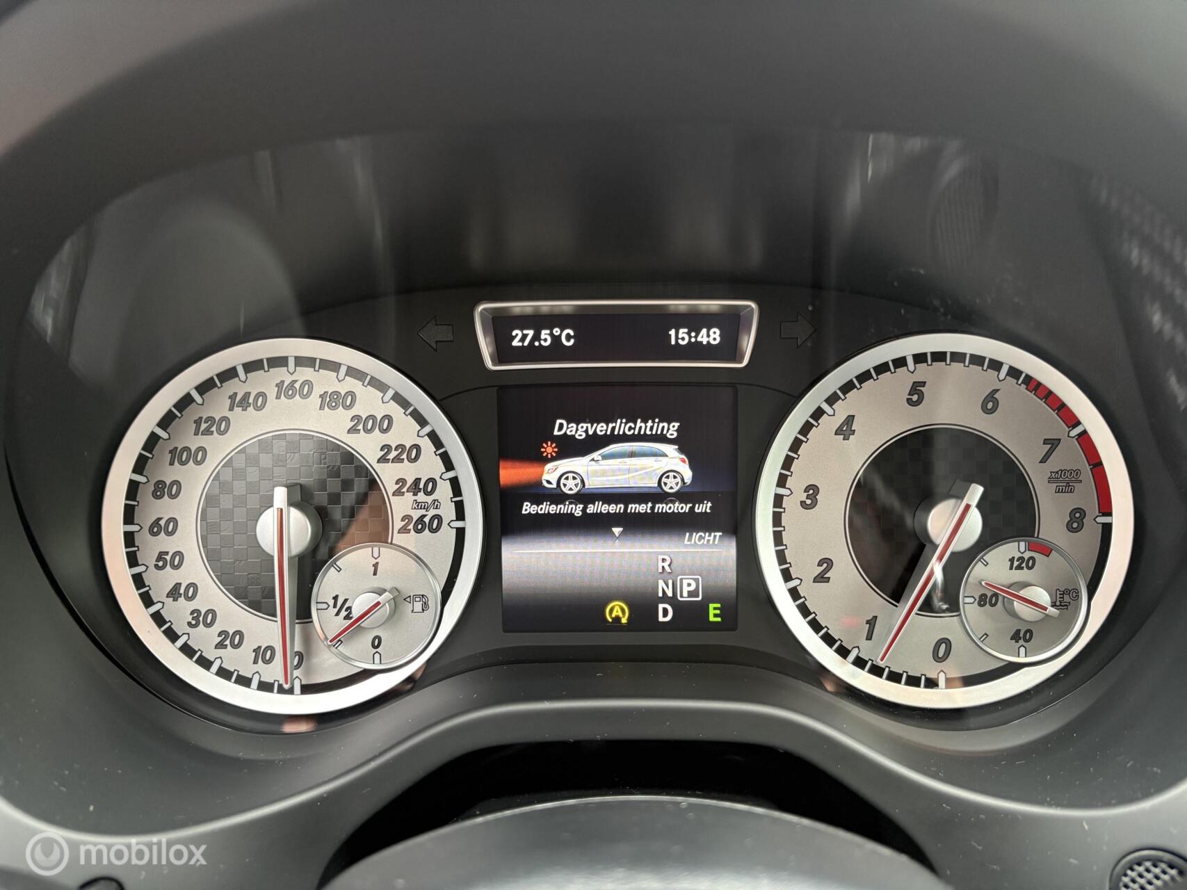 Foto van Mercedes-Benz A 180