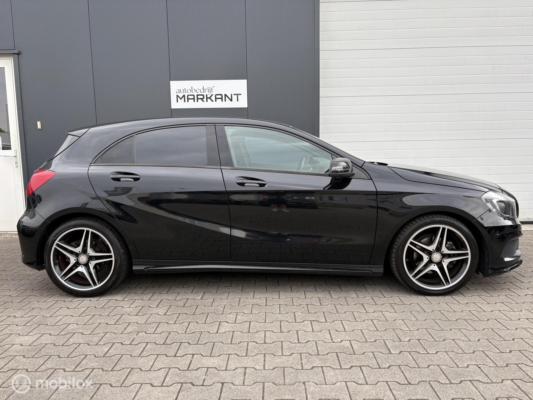 Foto van Mercedes-Benz A 180