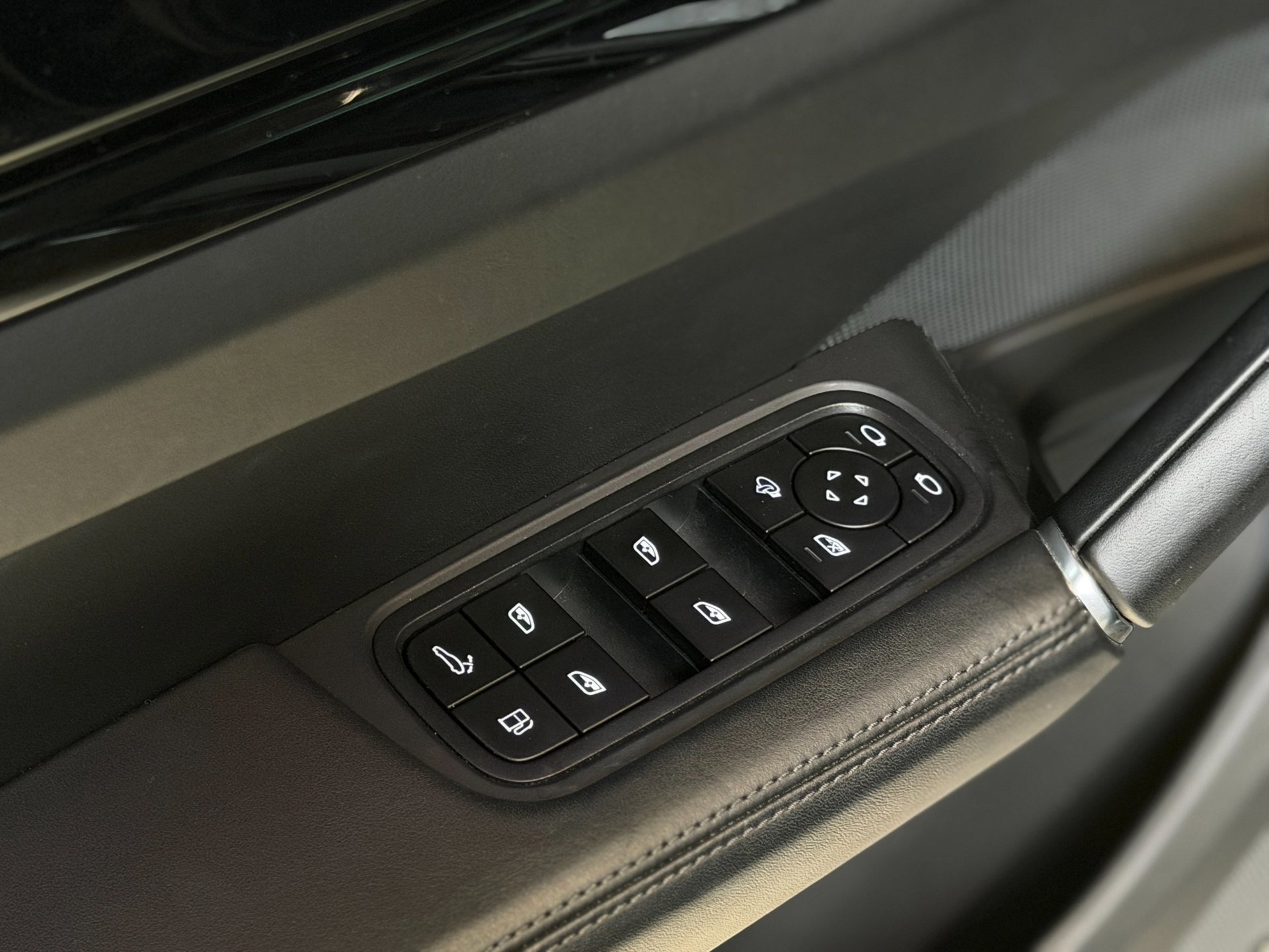 Foto van Porsche Cayenne E-hybrid