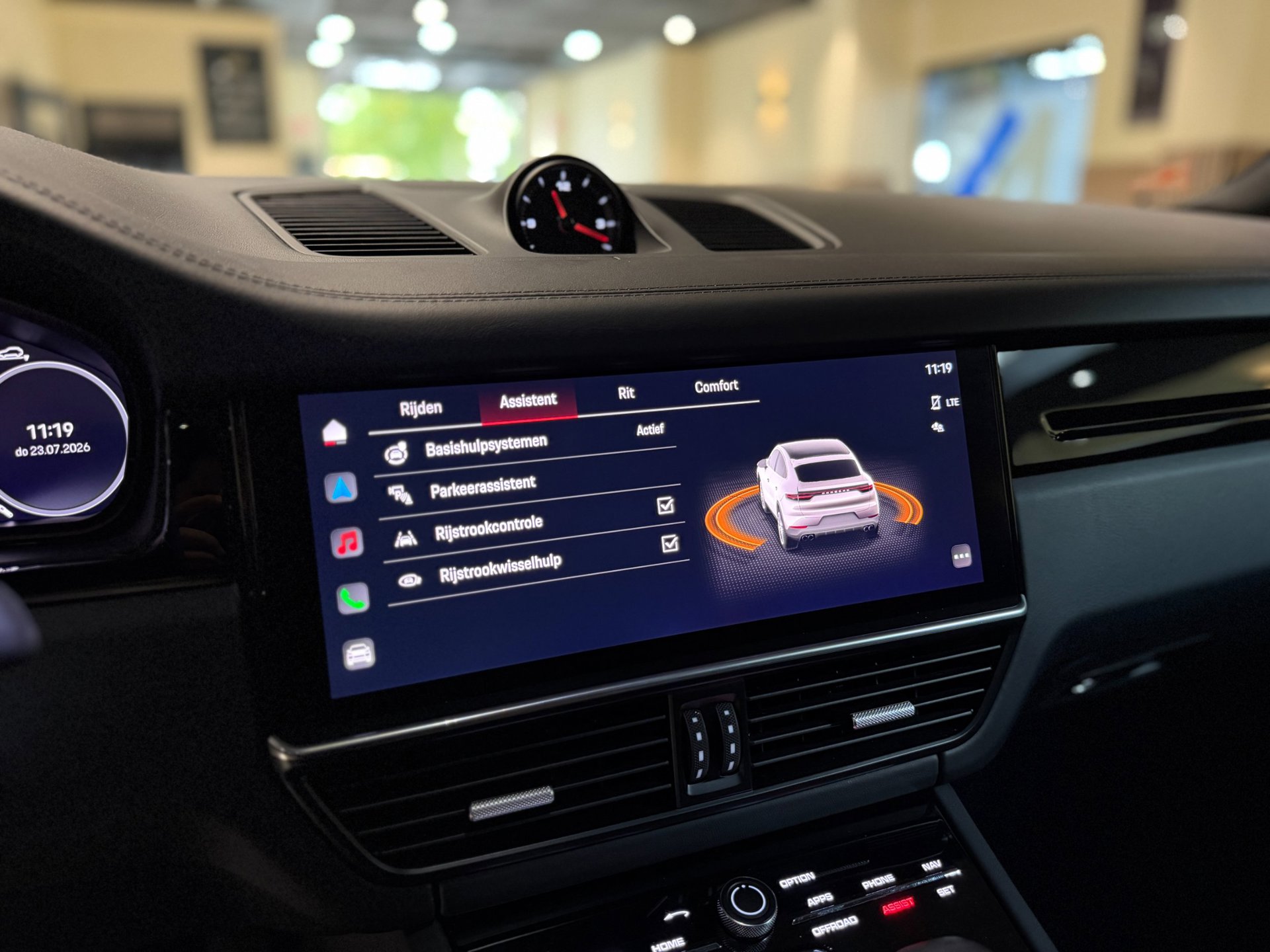 Foto van Porsche Cayenne E-hybrid