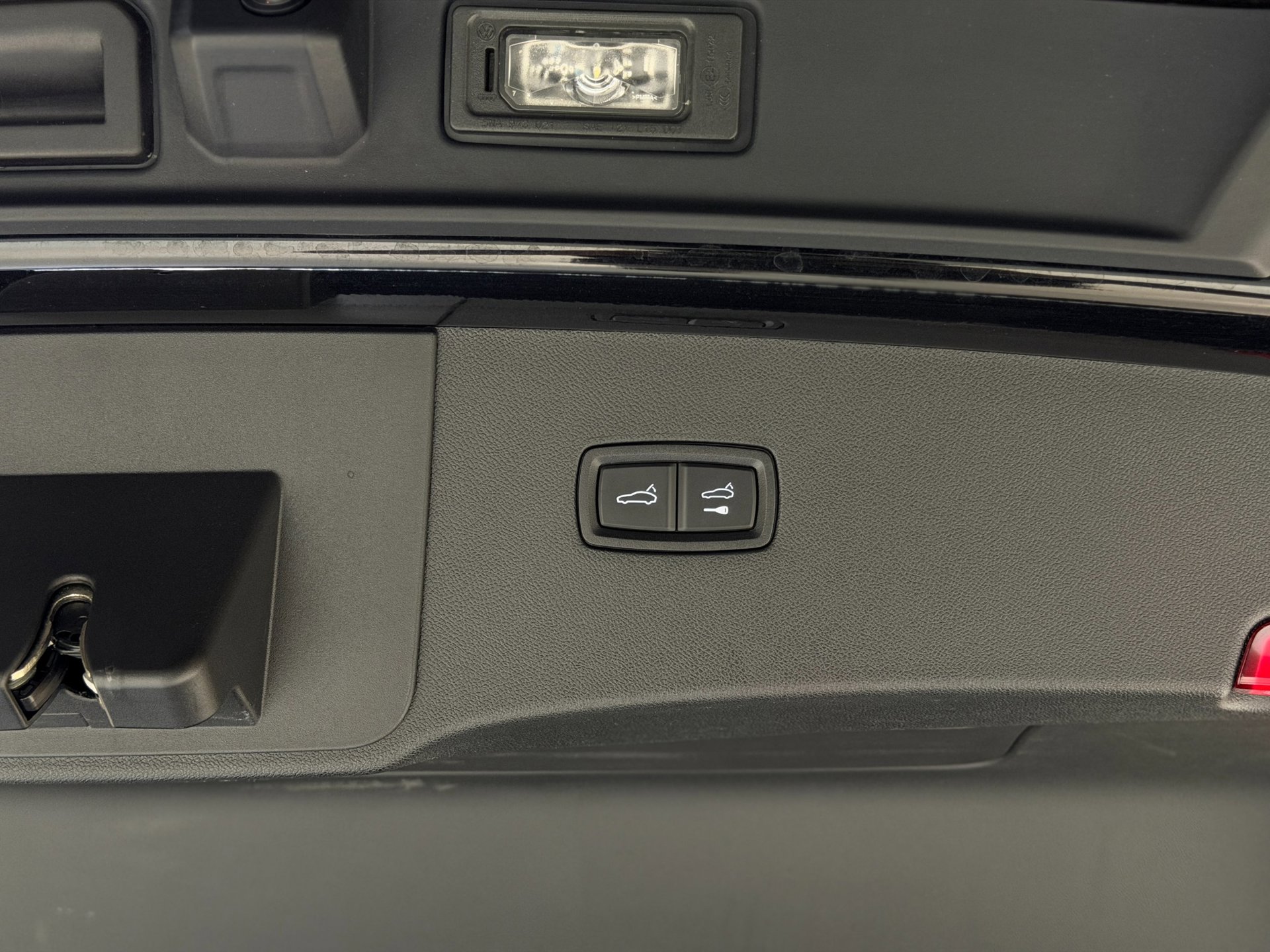Foto van Porsche Cayenne E-hybrid