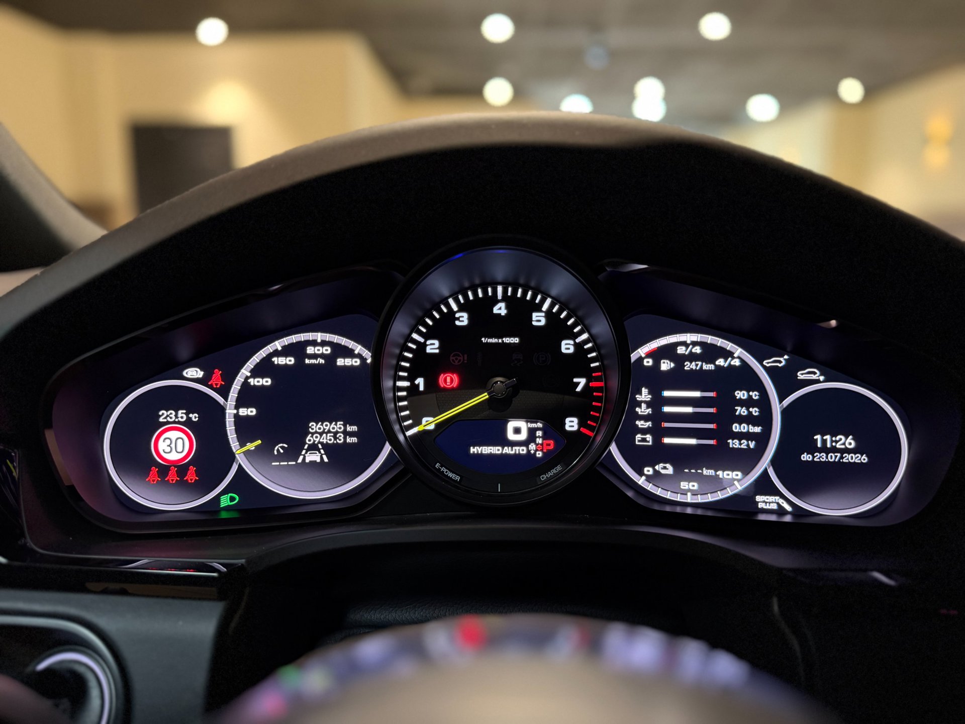 Foto van Porsche Cayenne E-hybrid