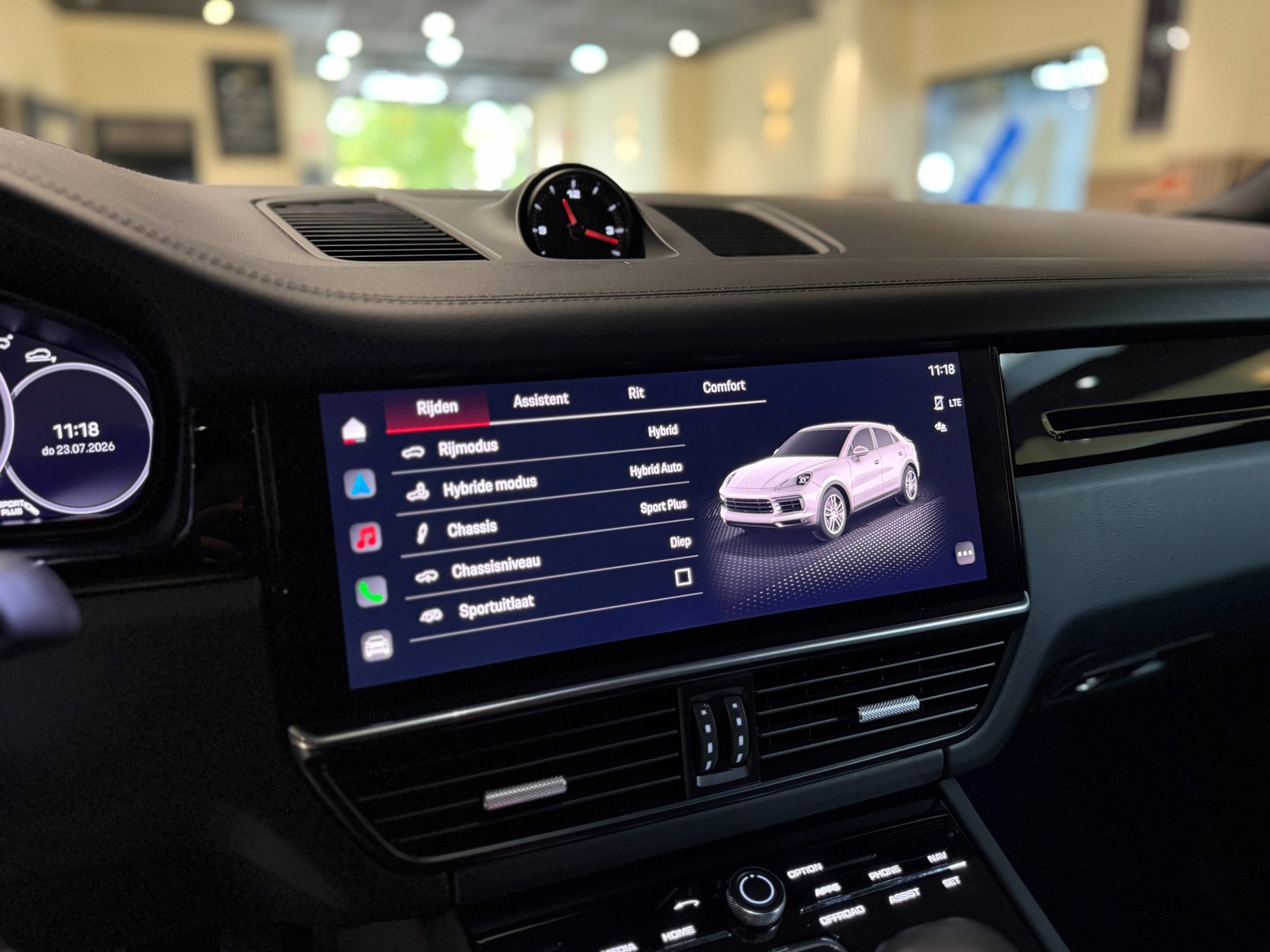 Foto van Porsche Cayenne E-hybrid