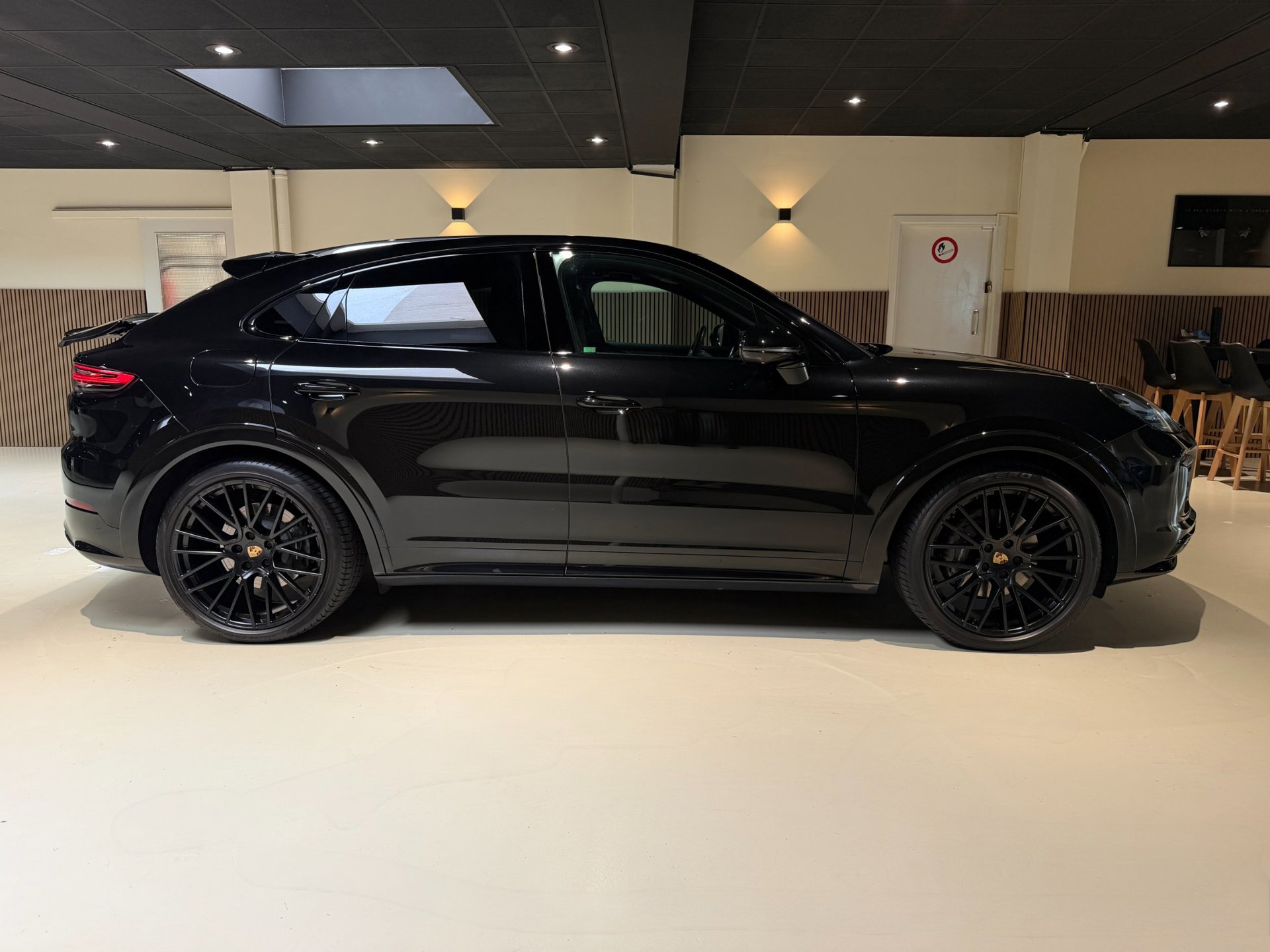 Foto van Porsche Cayenne E-hybrid