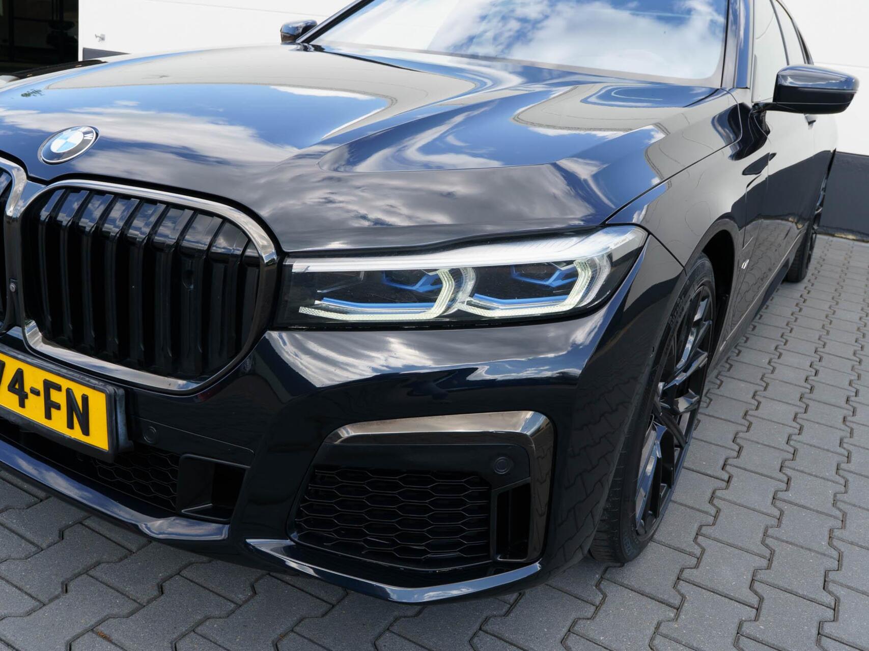 Foto van BMW 745e