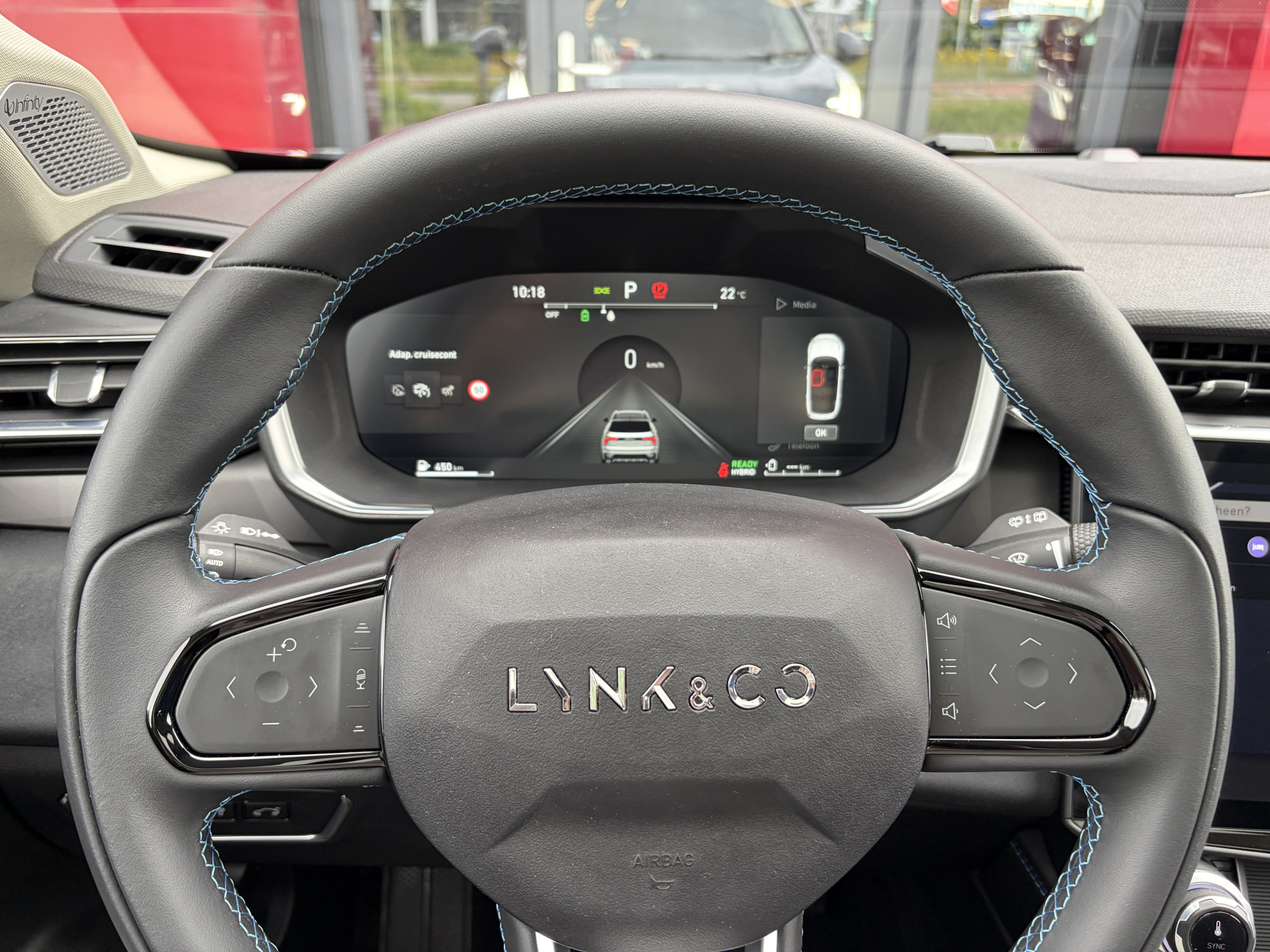 Foto van Lynk&co LYNK & Co 01
