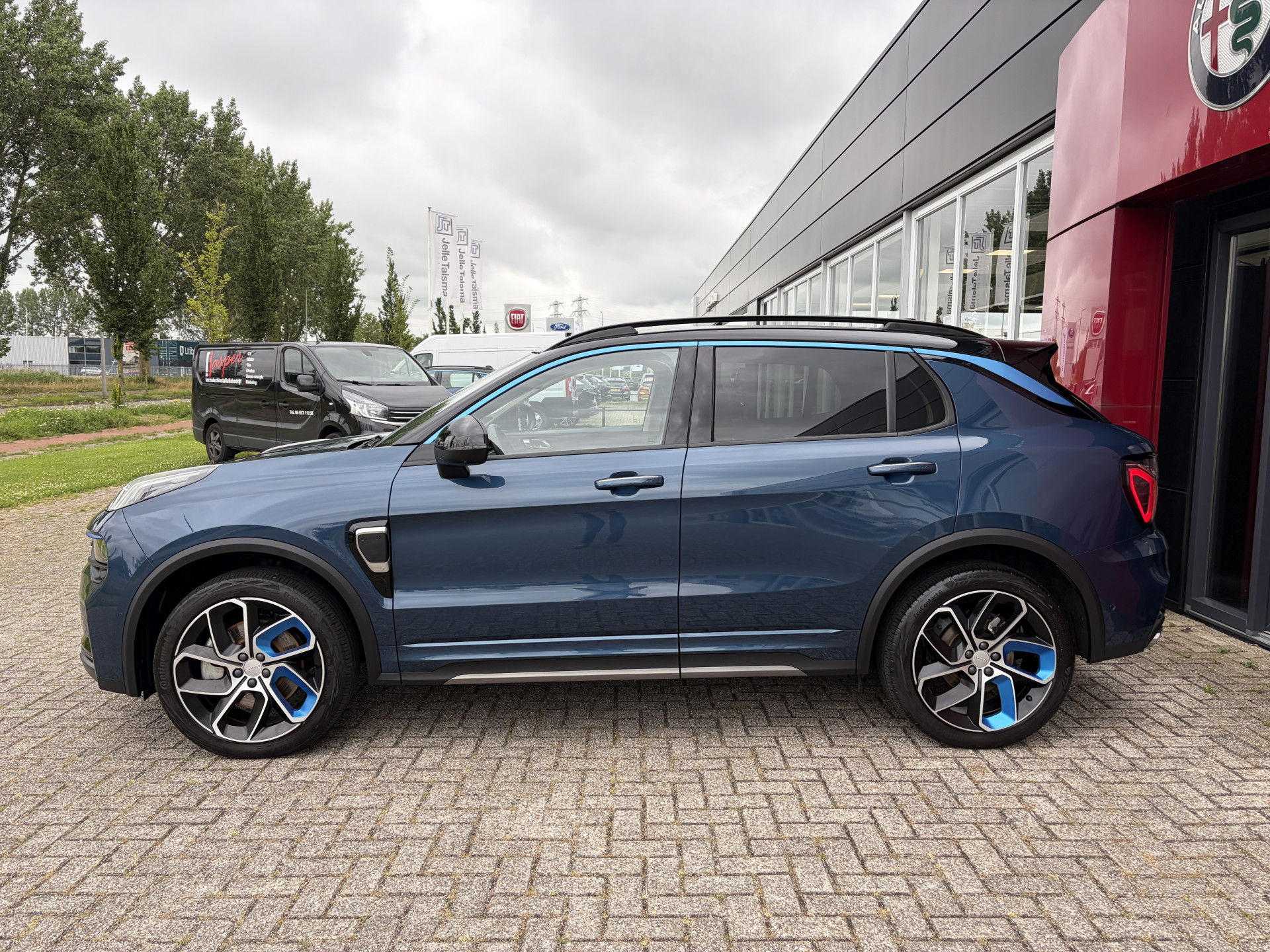 Foto van Lynk&co LYNK & Co 01