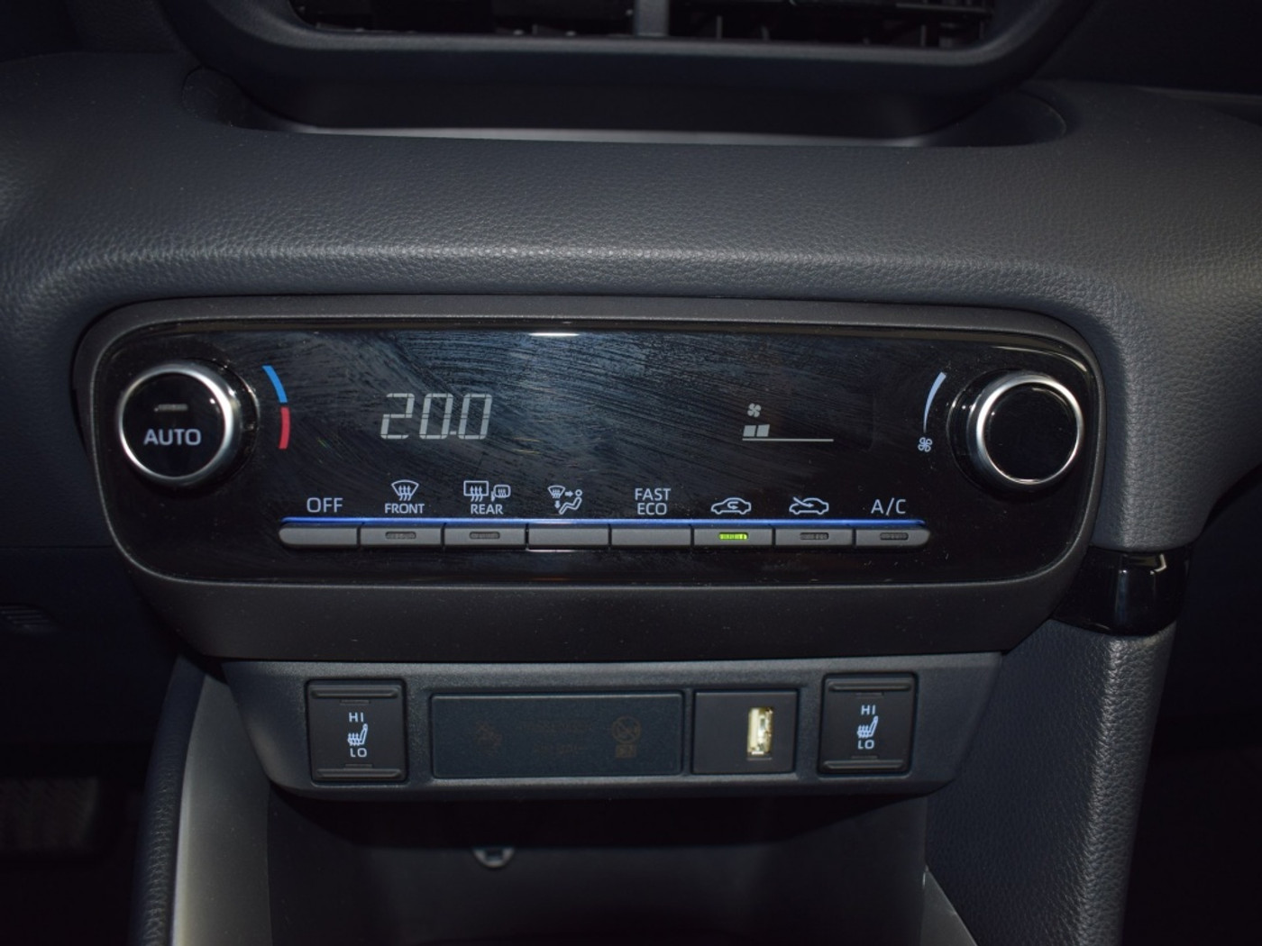 Foto van Mazda Mazda2 Hybrid