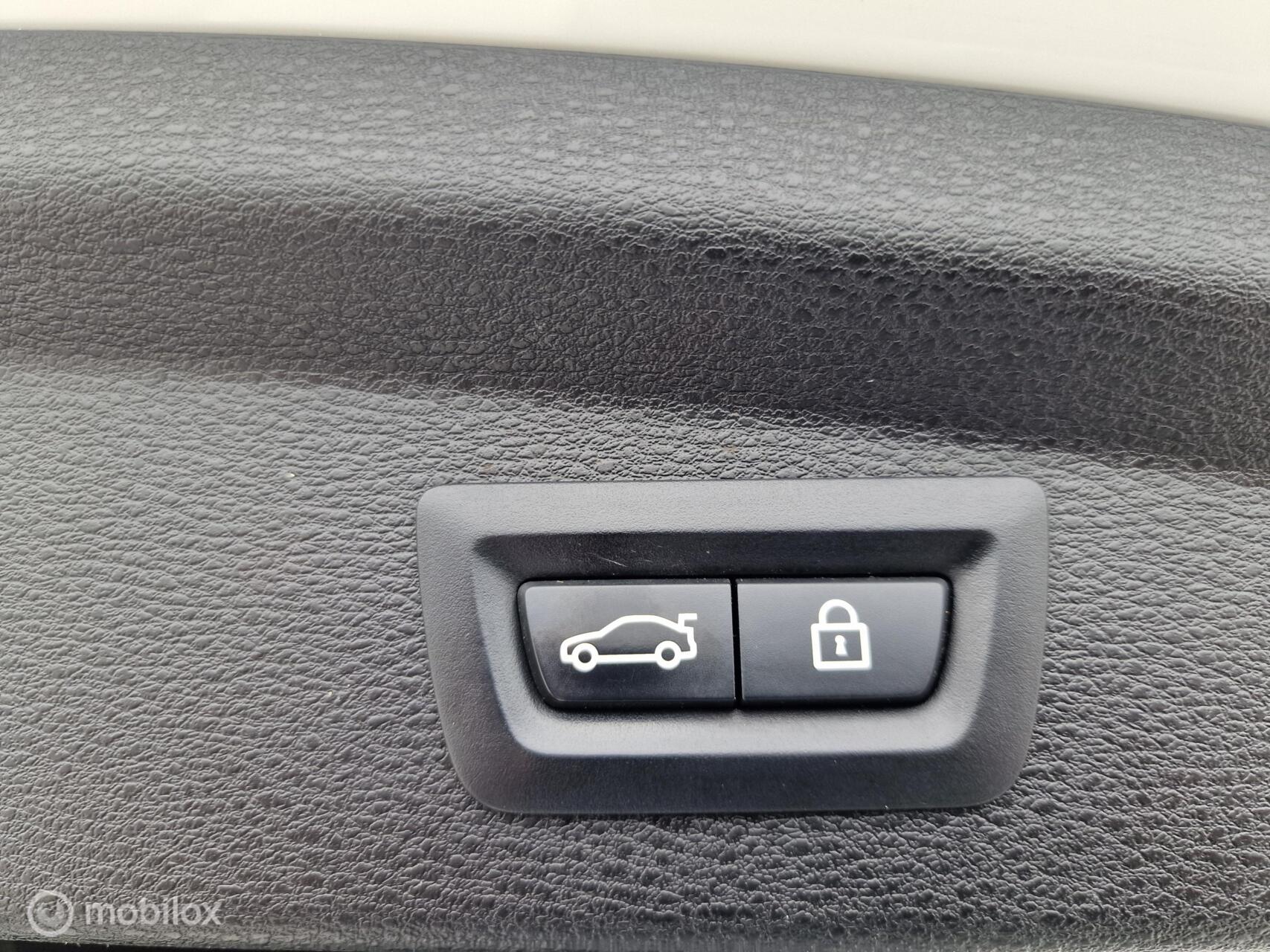 Foto van BMW X2 Sdrive20i