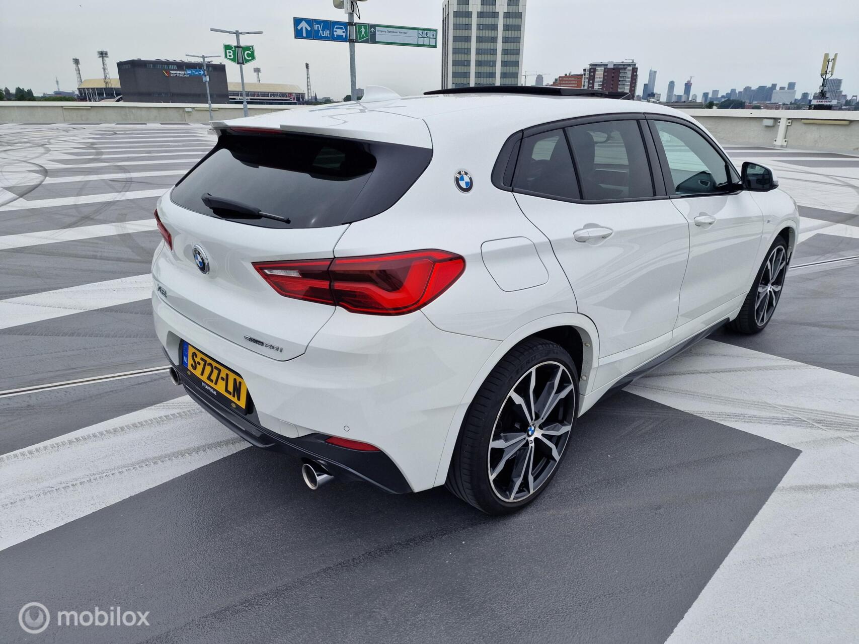 Foto van BMW X2 Sdrive20i