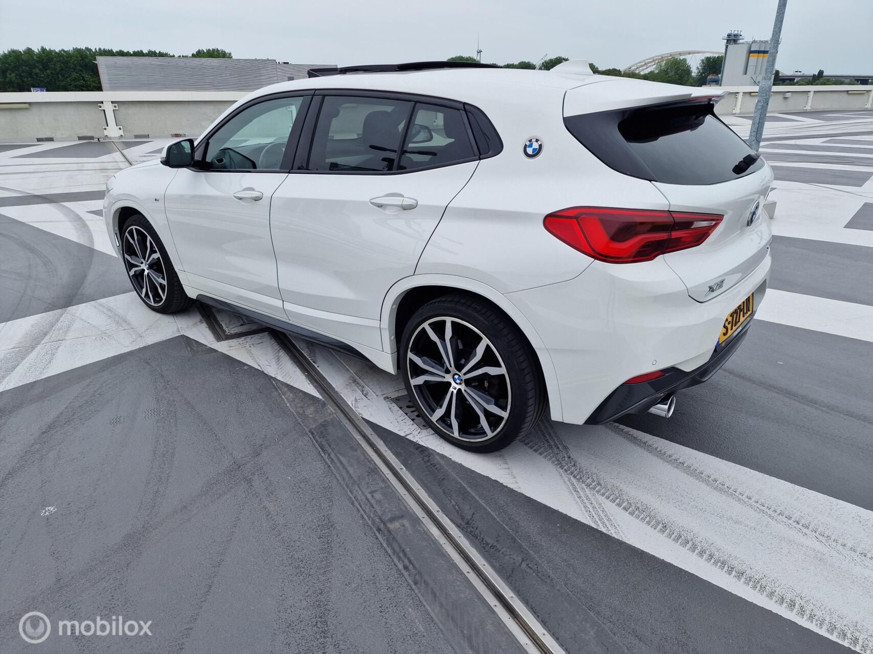 Foto van BMW X2 Sdrive20i