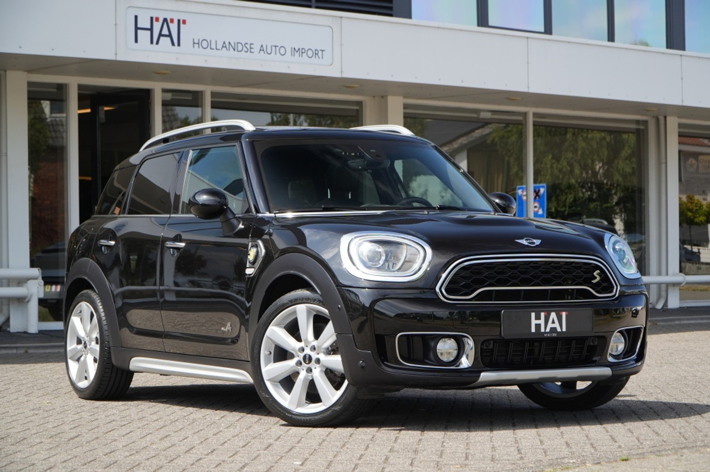 Mini Countryman Cooper Se 1.5 Cooper S E All4 I Pano I ACC I Elektrische stoelen I 2017 - voorkant