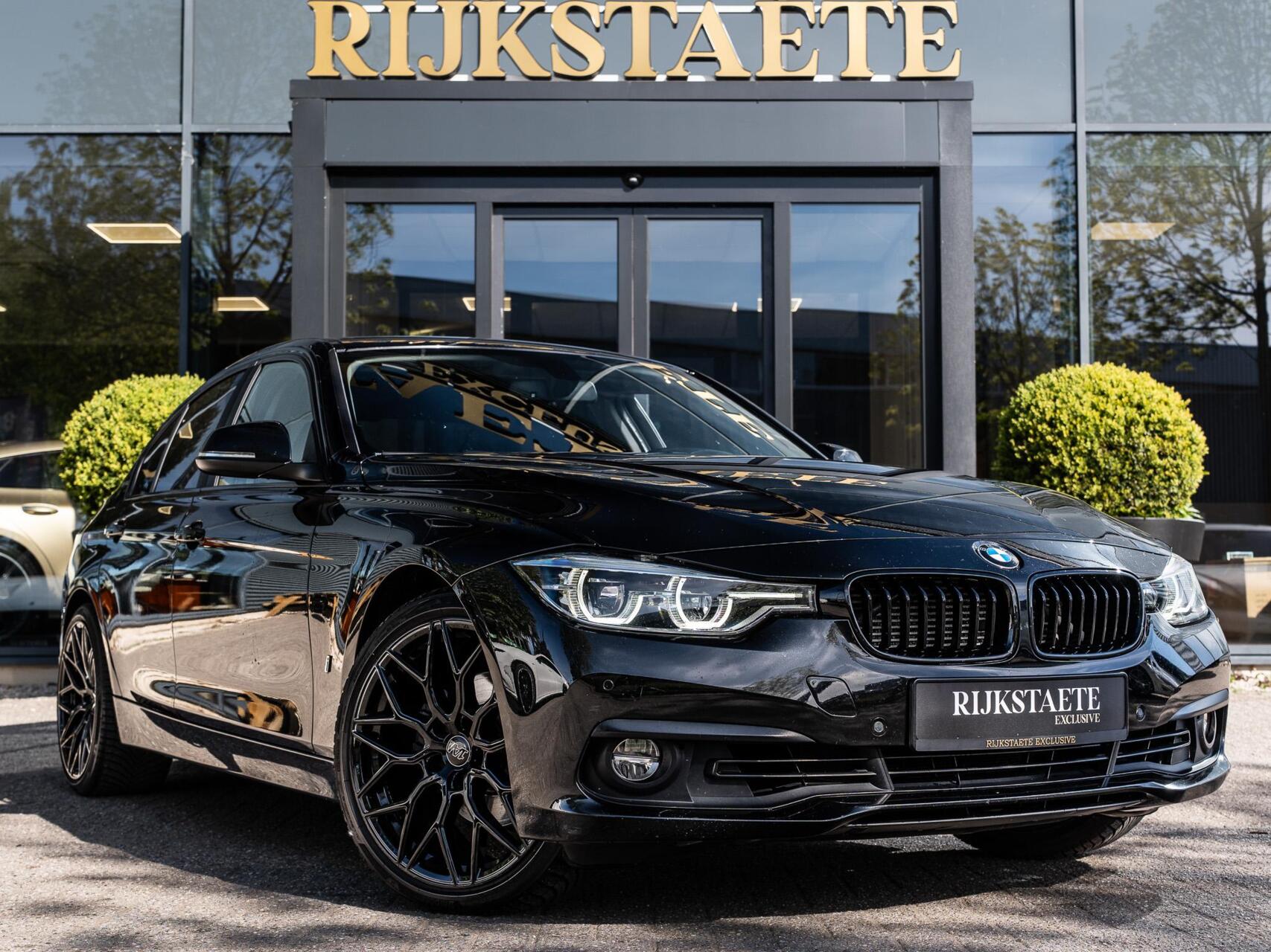 Foto van BMW 330e Iperformance