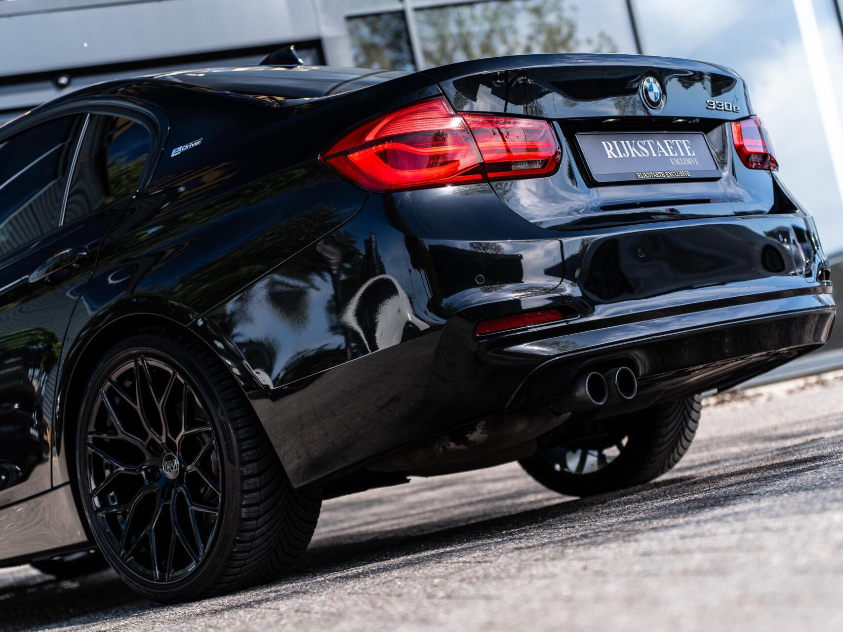 Foto van BMW 330e Iperformance