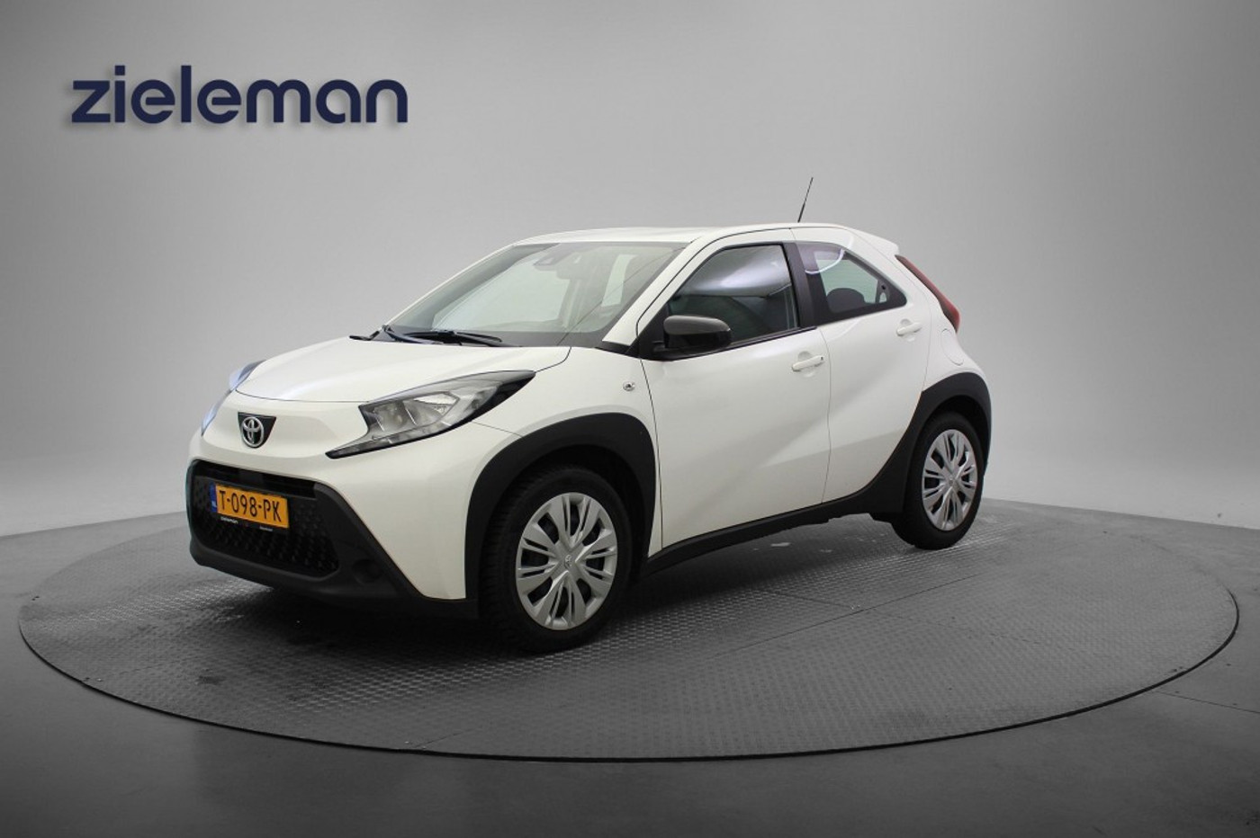 Foto van Toyota Toyota Aygo X