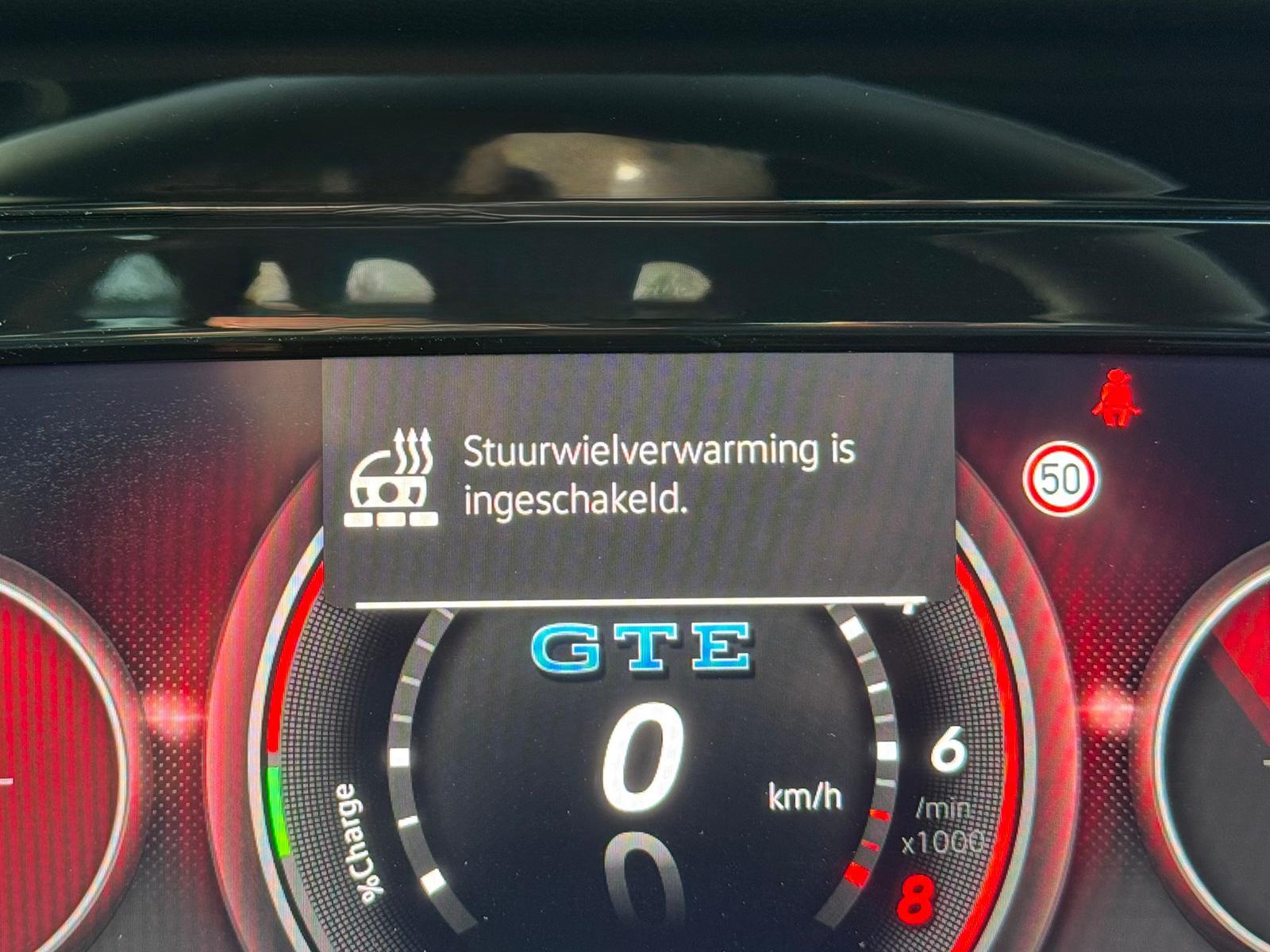Foto van Volkswagen Golf GTE