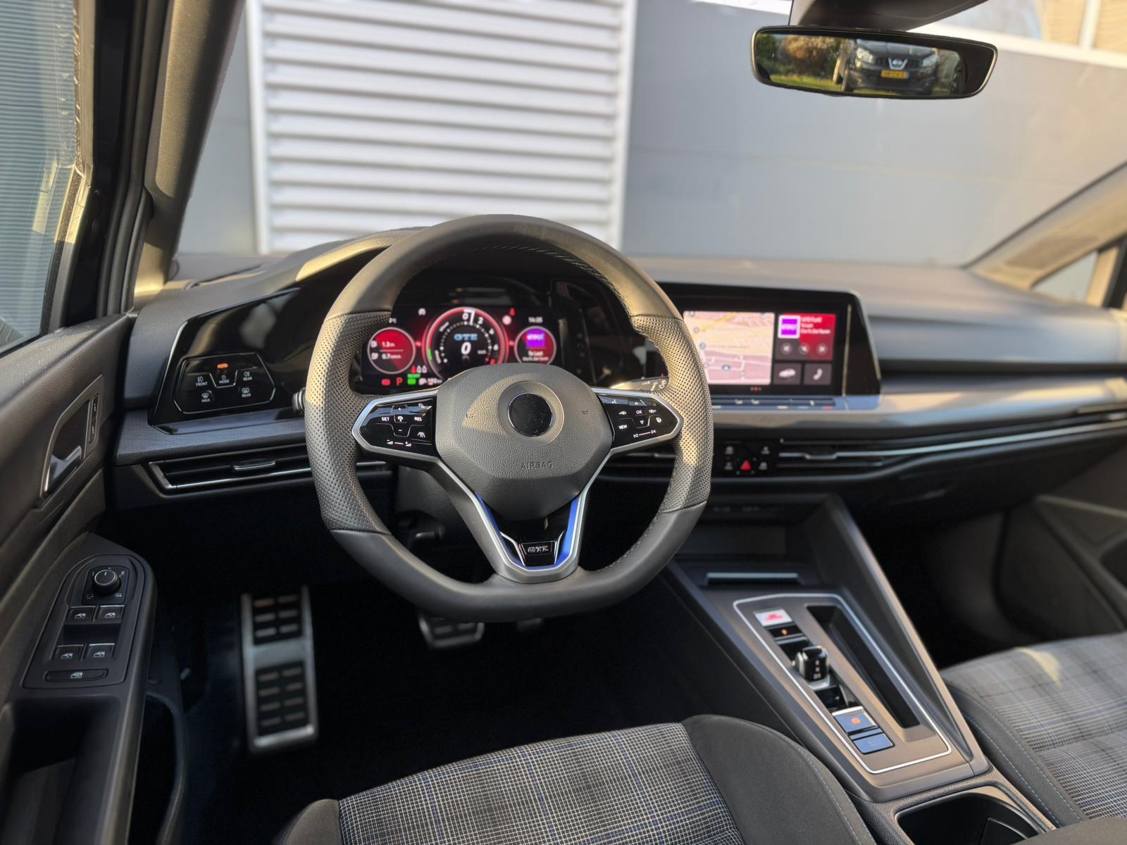 Foto van Volkswagen Golf GTE