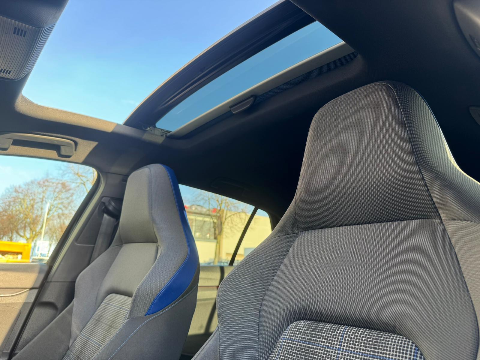 Foto van Volkswagen Golf GTE